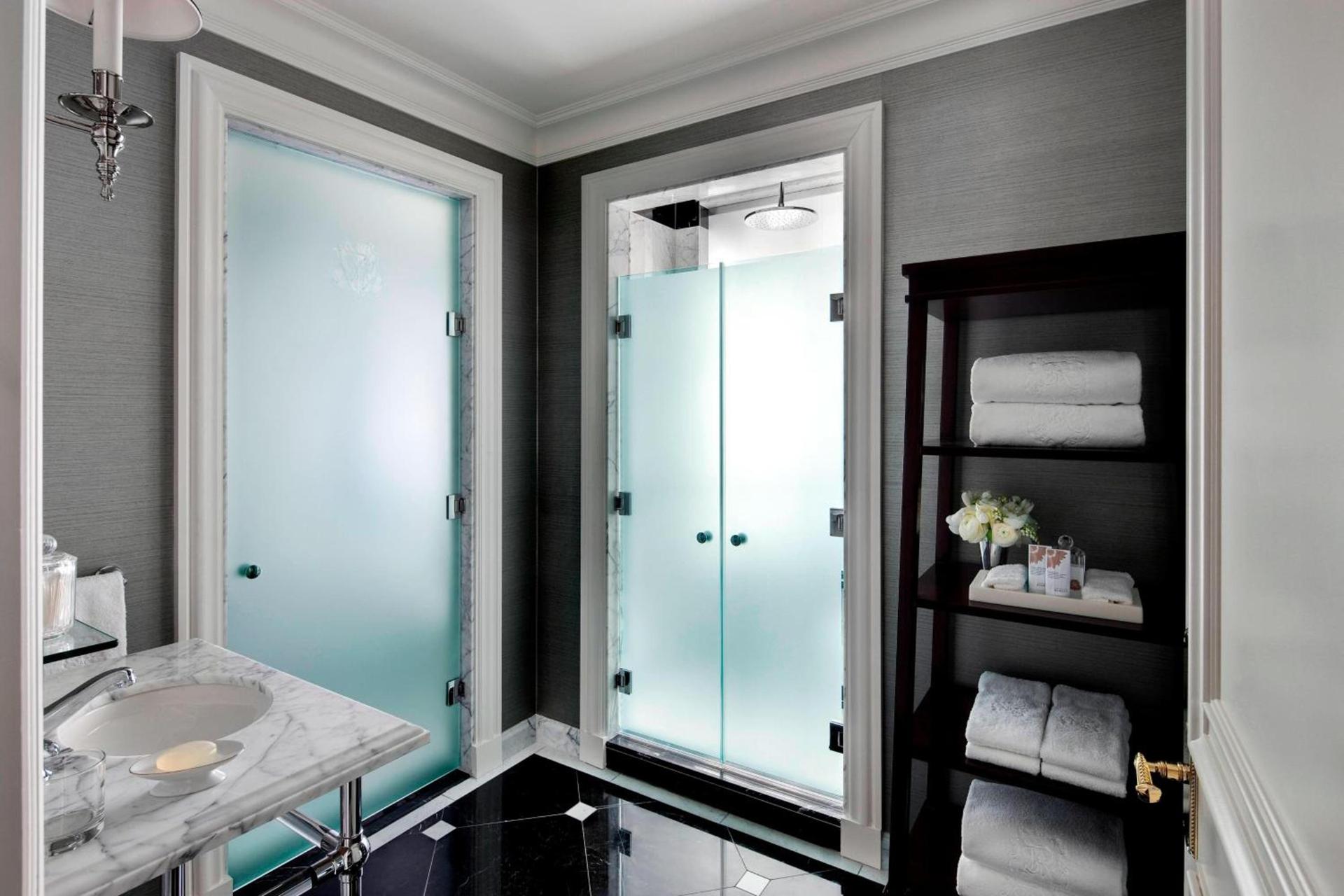 The St. Regis New York photo 54