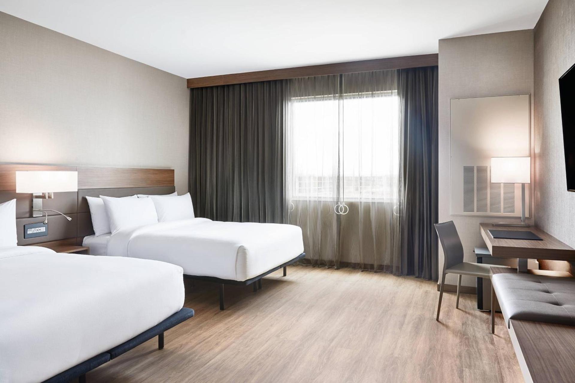 AC Hotel by Marriott Miami Airport West/Doral photo 15