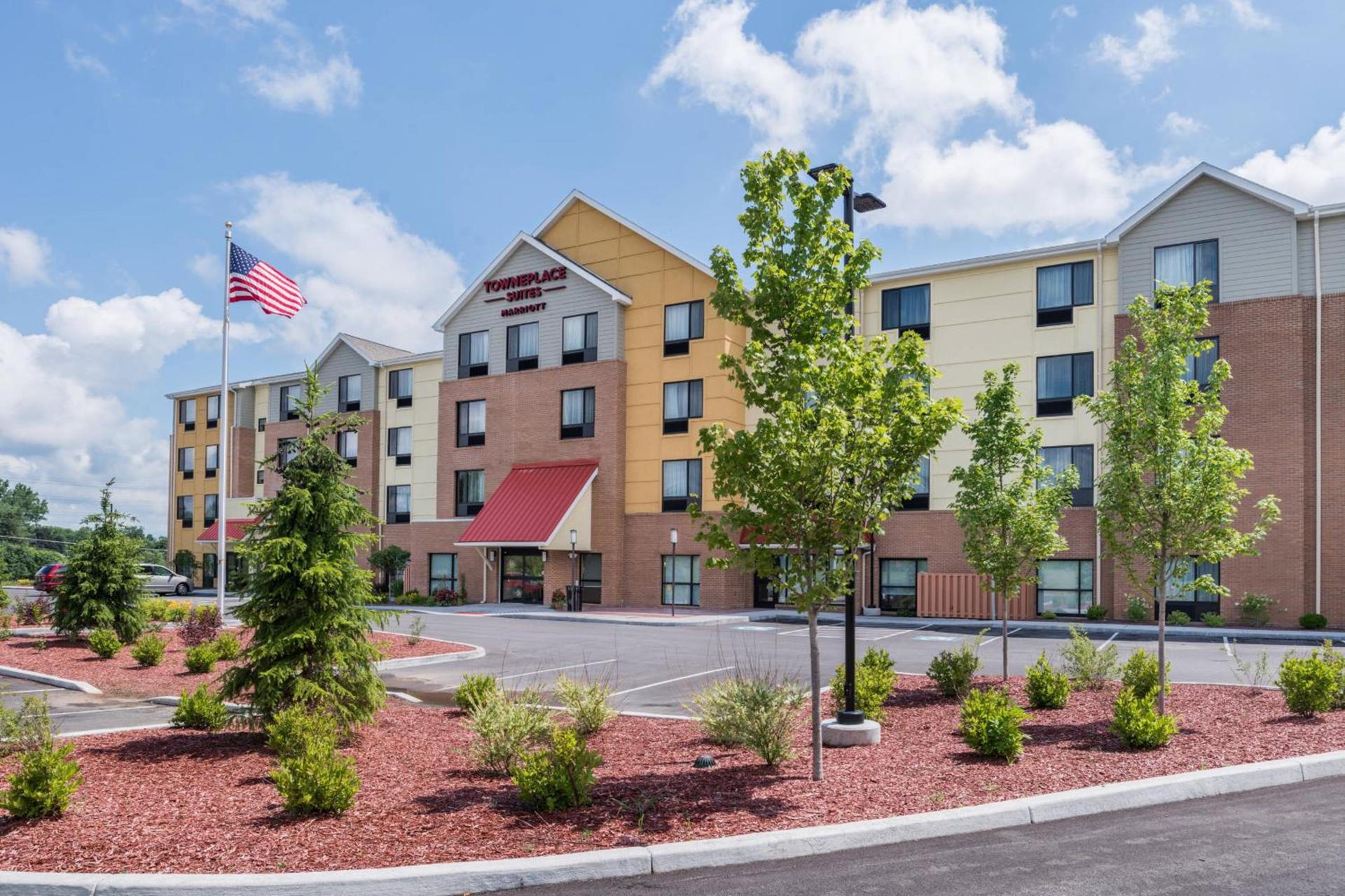 TownePlace Suites by Marriott New Hartford photo 1