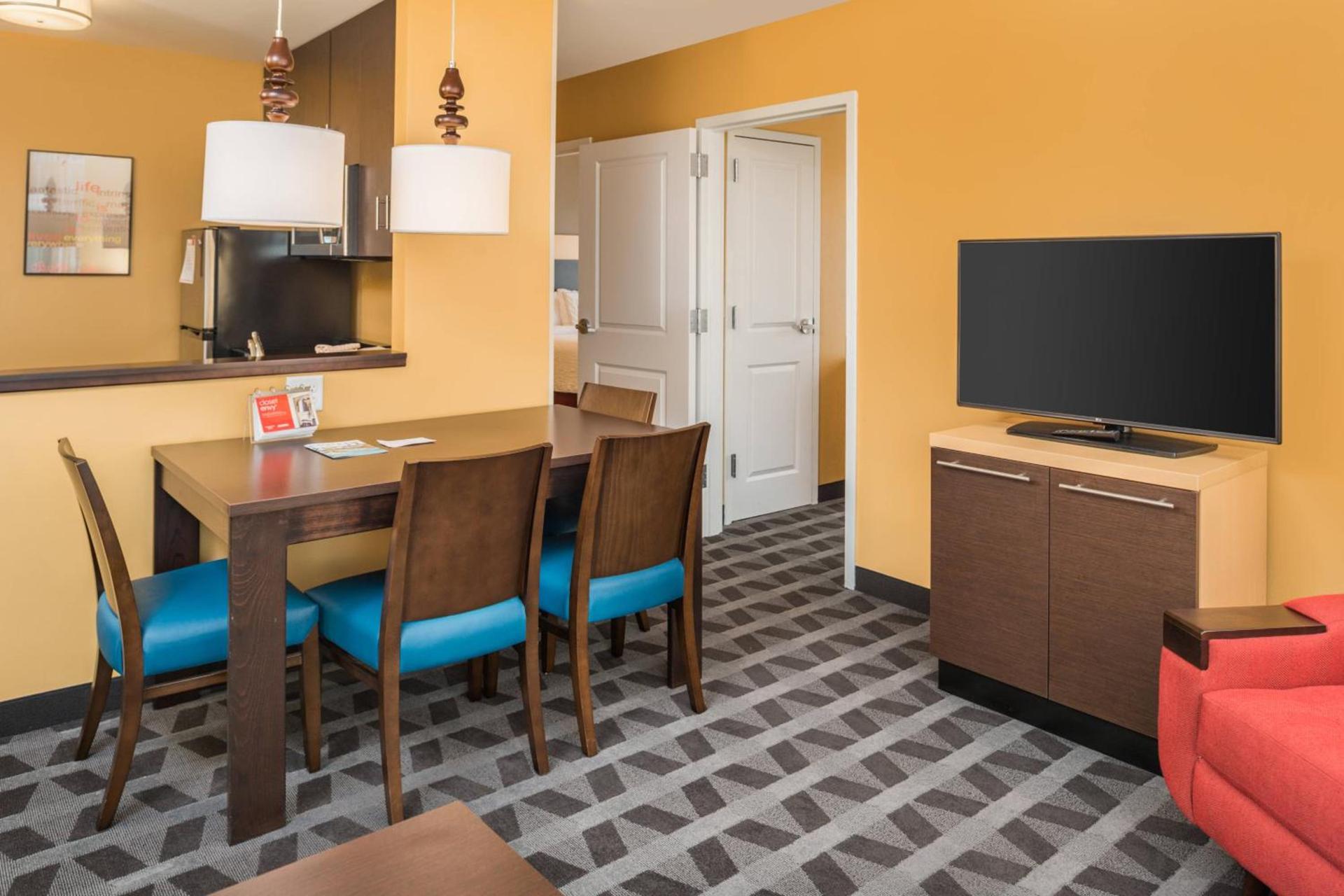 TownePlace Suites by Marriott New Hartford photo 18