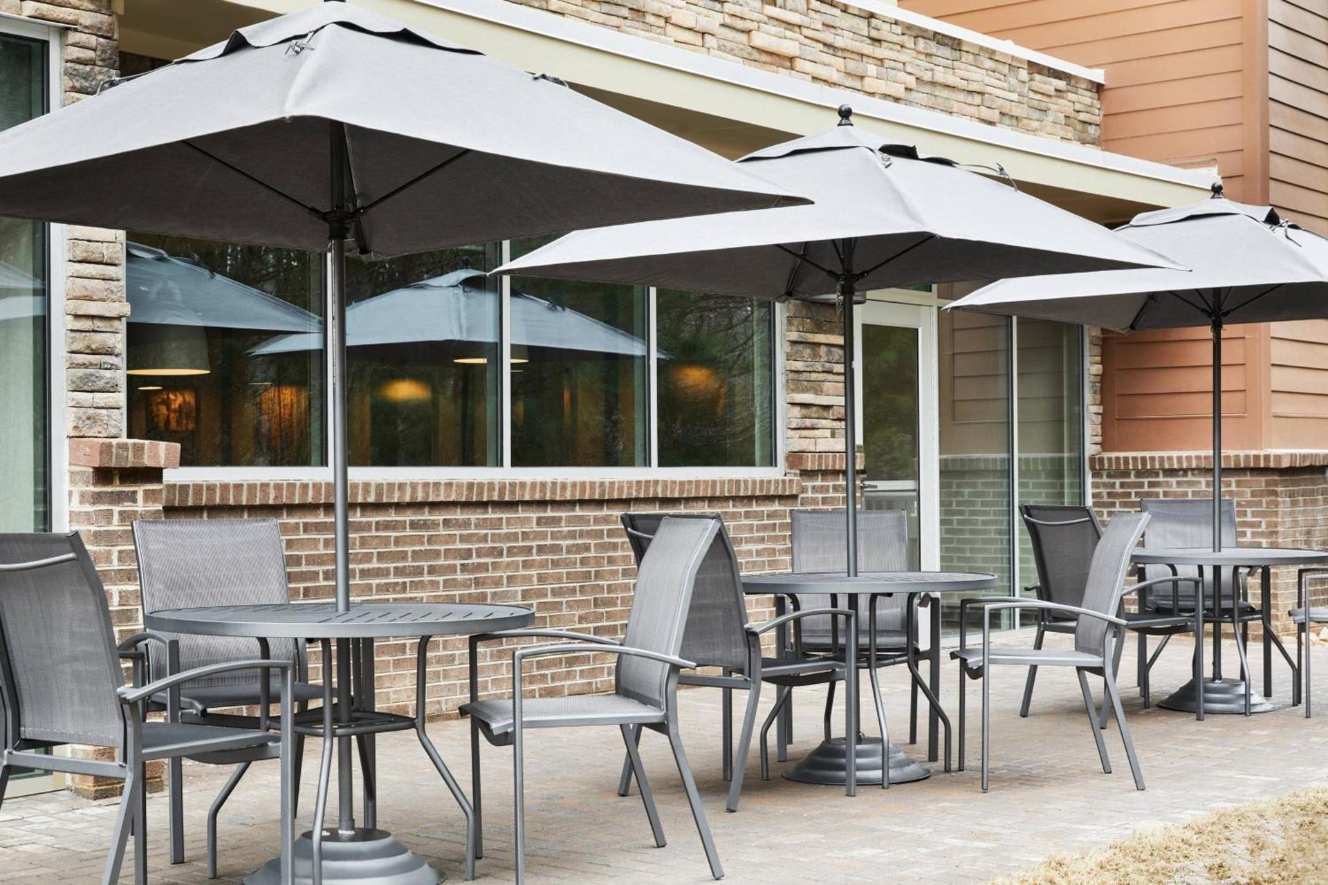 Fairfield Inn & Suites by Marriott Raleigh Wake Forest photo 4
