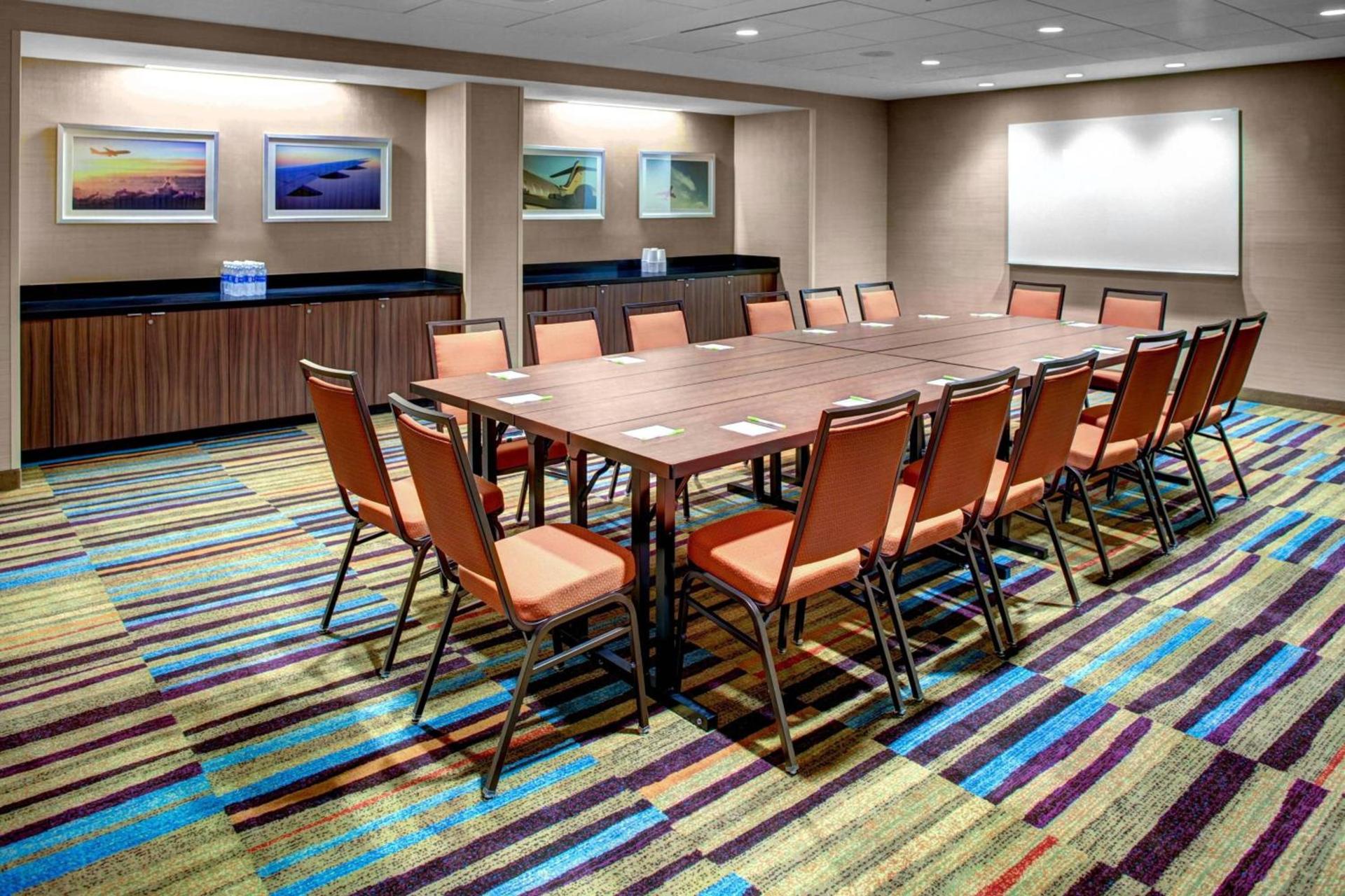 Fairfield Inn & Suites by Marriott Los Angeles LAX/El Segundo photo 28