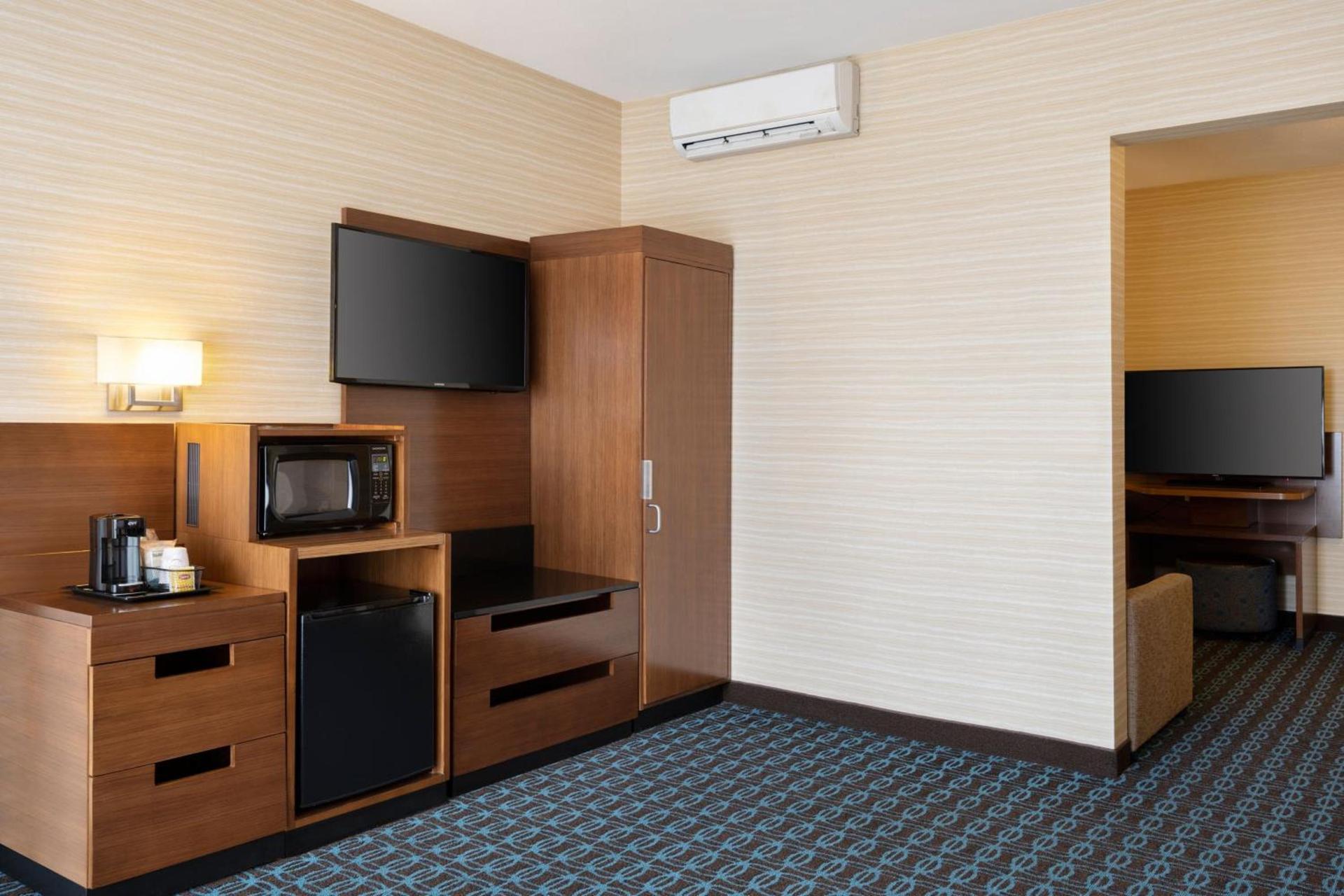Fairfield Inn & Suites by Marriott Los Angeles LAX/El Segundo photo 20