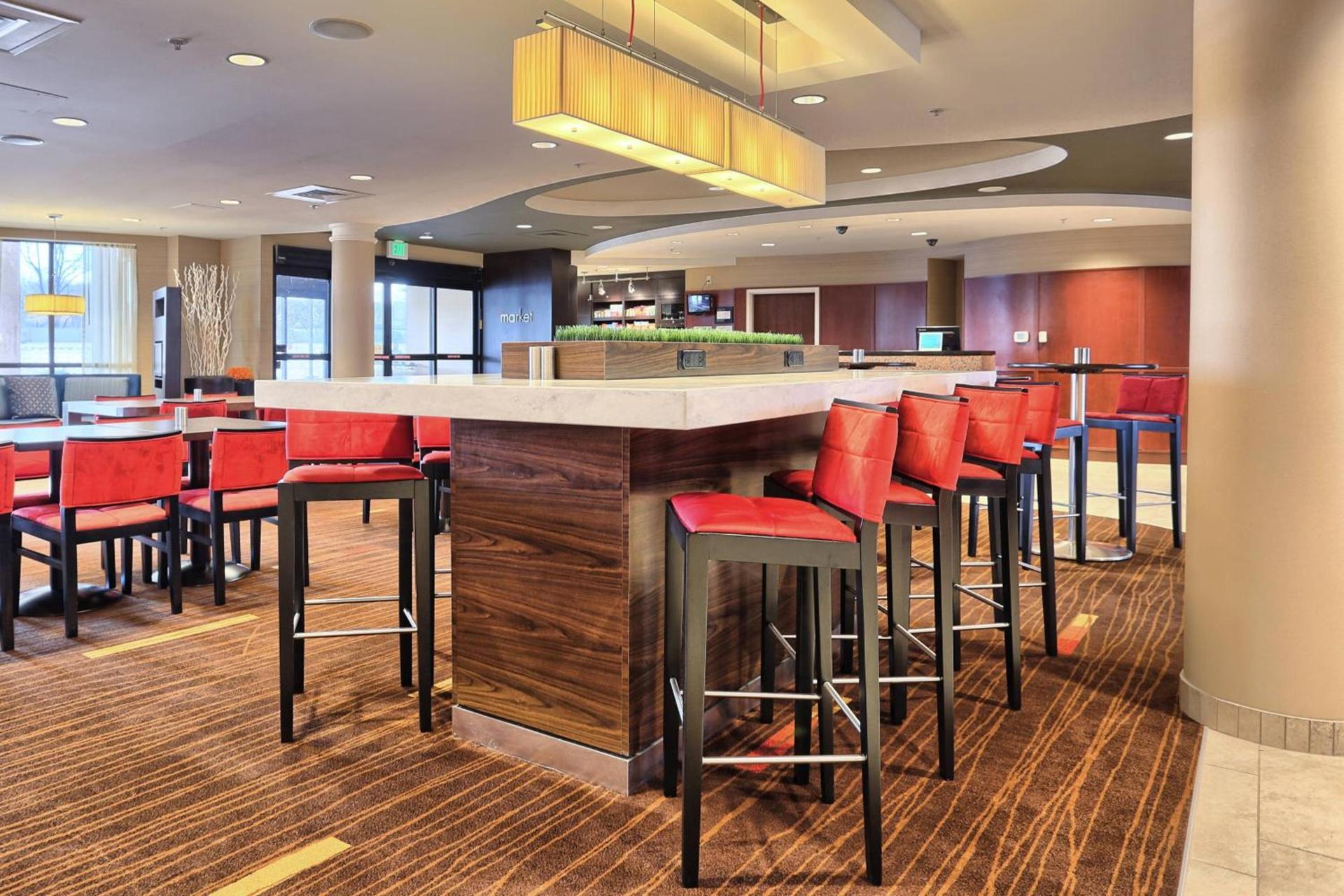 Courtyard by Marriott Harrisburg West/Mechanicsburg photo 24
