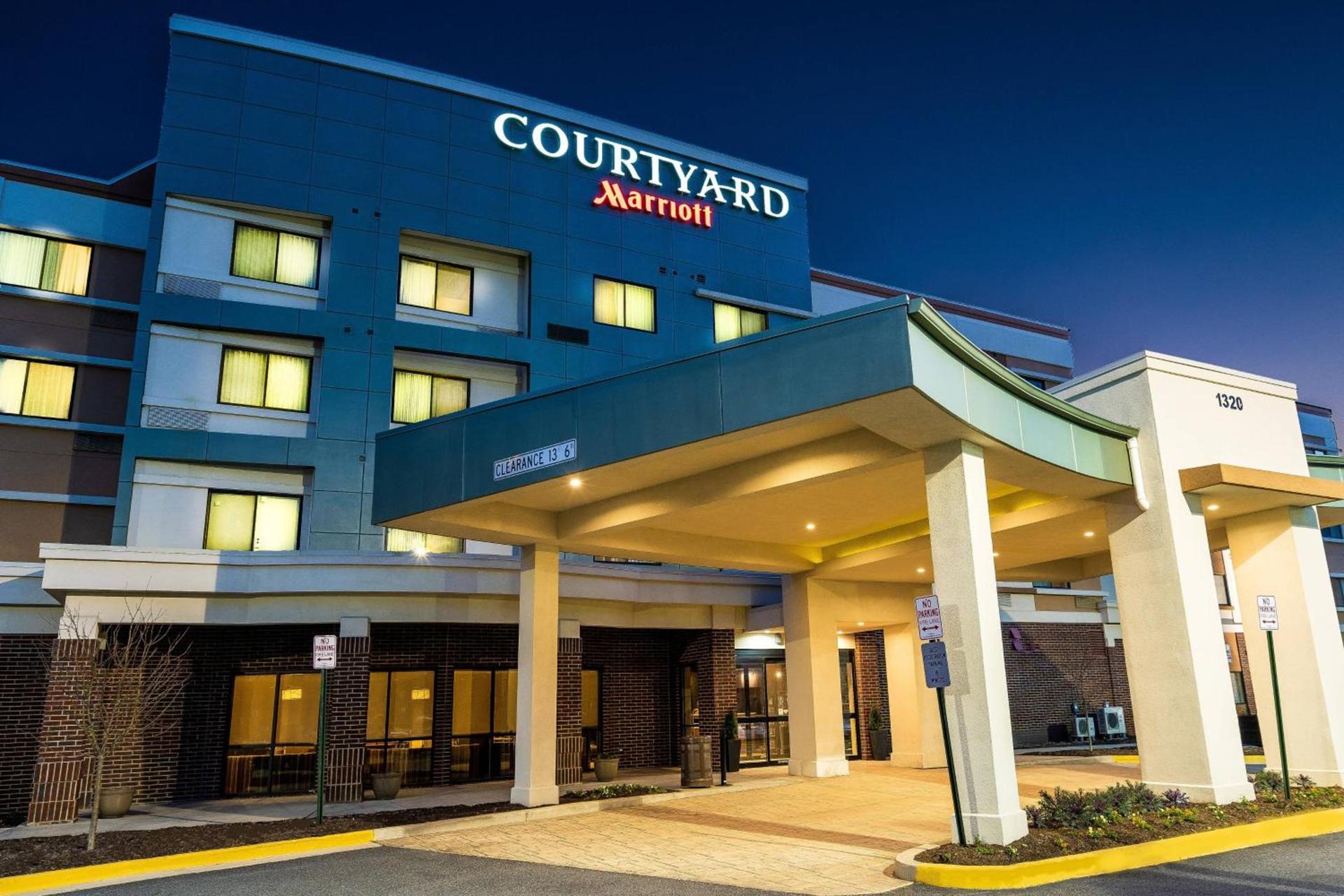 Courtyard Largo Medical Center Drive photo 2