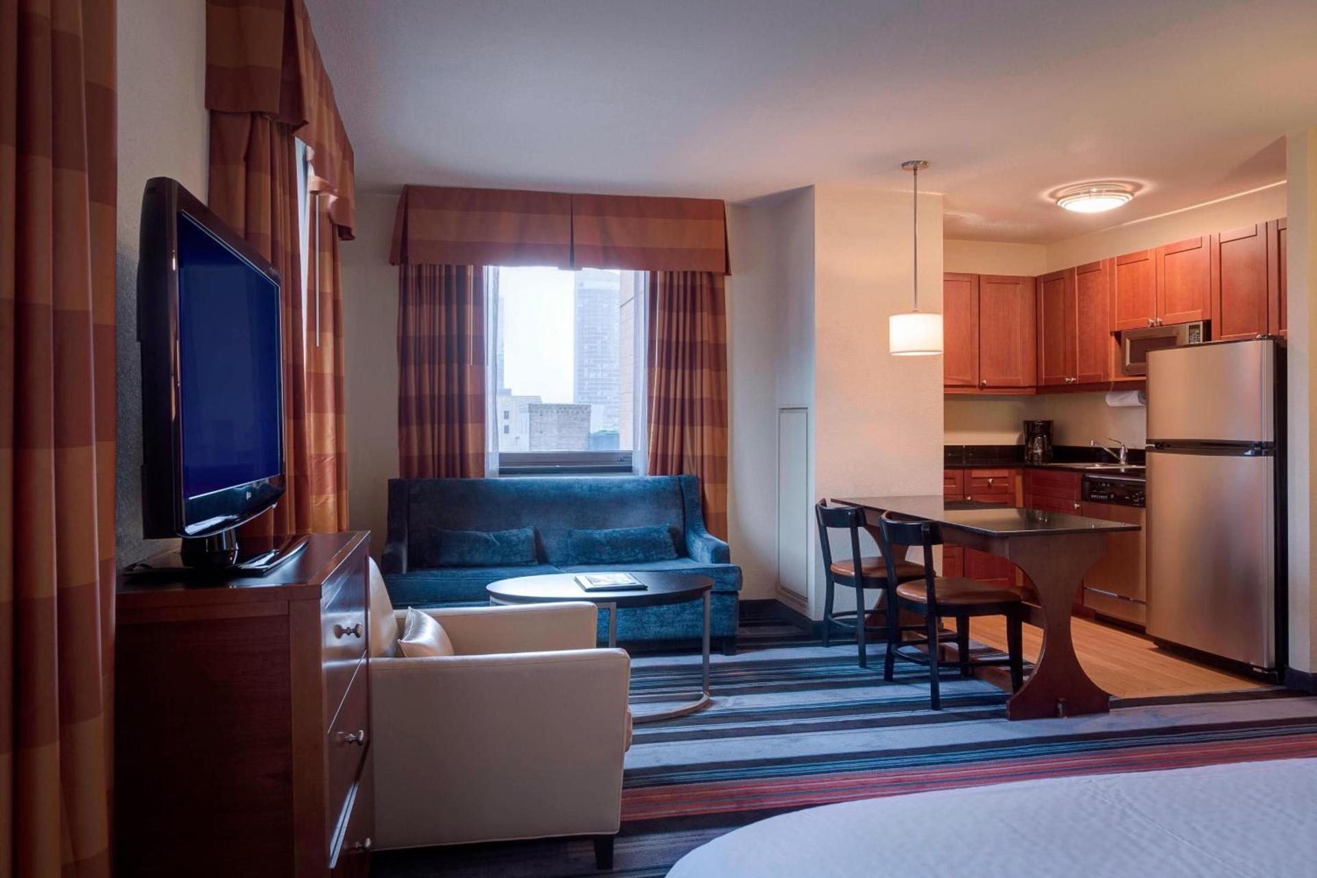 Residence Inn by Marriott New York Manhattan/Times Square photo 17