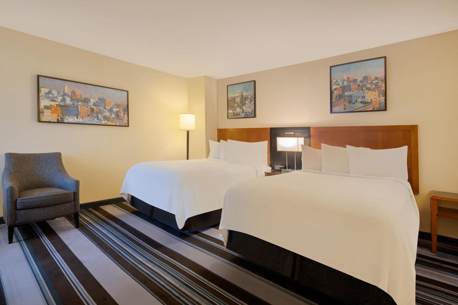 Residence Inn by Marriott New York Manhattan/Times Square photo 10