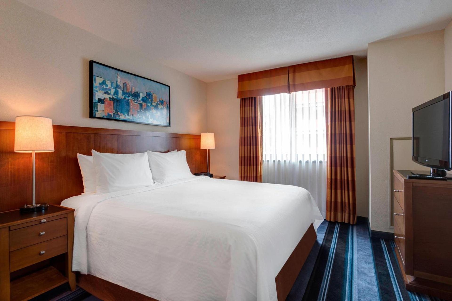 Residence Inn by Marriott New York Manhattan/Times Square photo 11