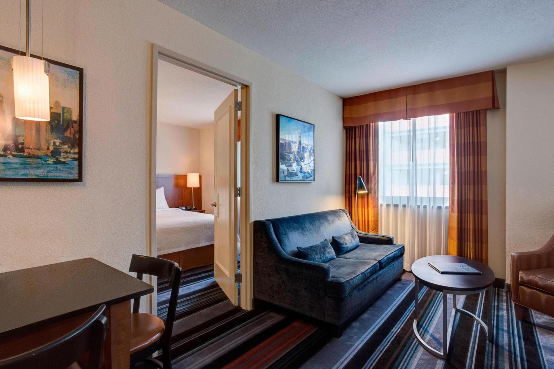 Residence Inn by Marriott New York Manhattan/Times Square photo 18