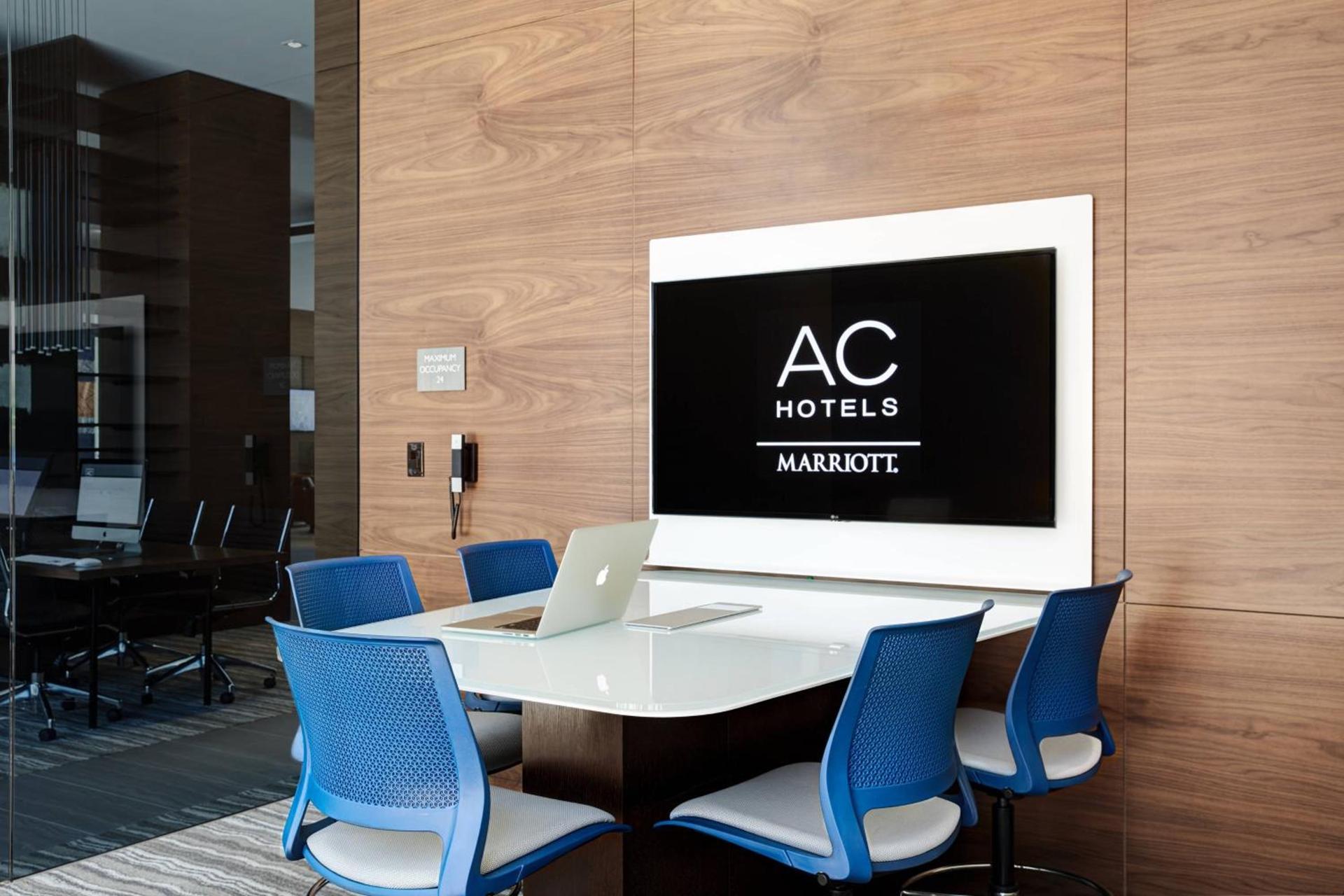 AC Hotel by Marriott Phoenix Tempe/Downtown photo 35