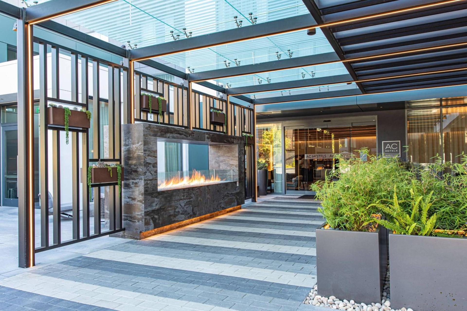 AC Hotel by Marriott Palo Alto photo 3