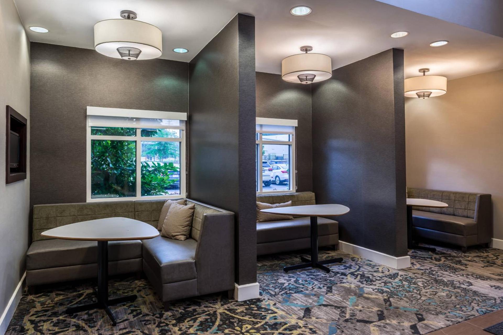 Residence Inn by Marriott Florence photo 6