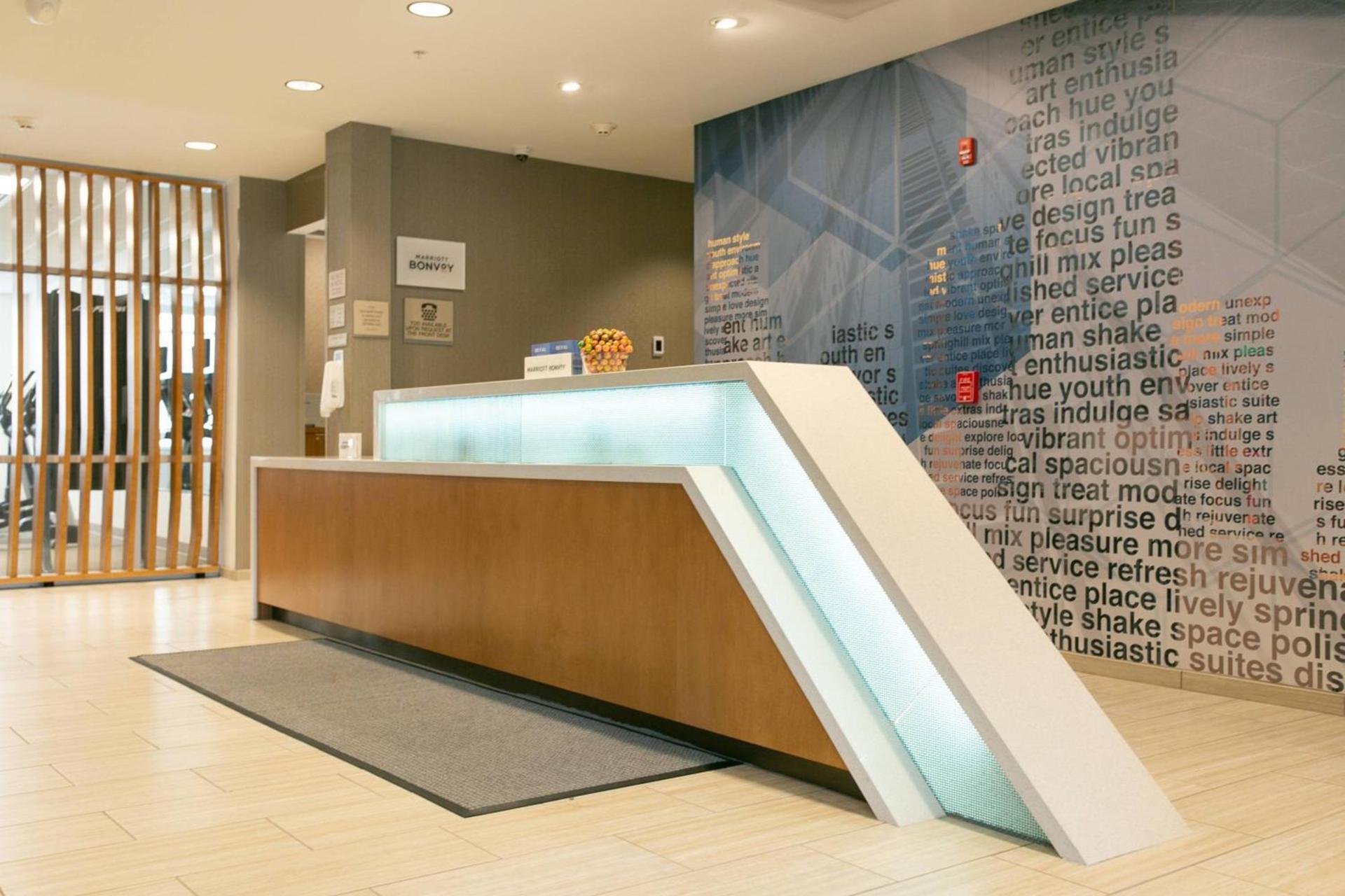 SpringHill Suites by Marriott South Bend Notre Dame Area photo 2