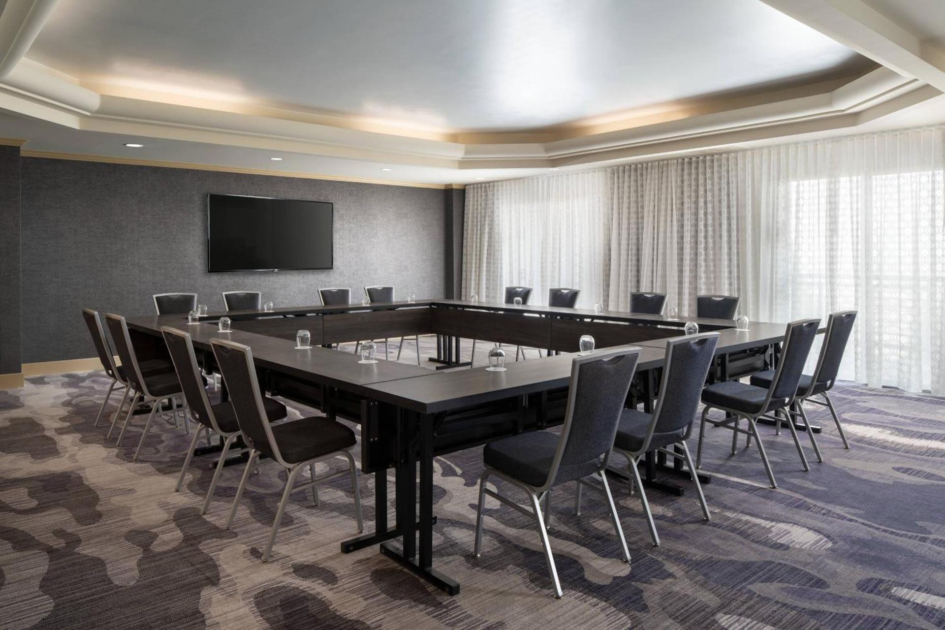 Visalia Marriott at the Convention Center photo 43