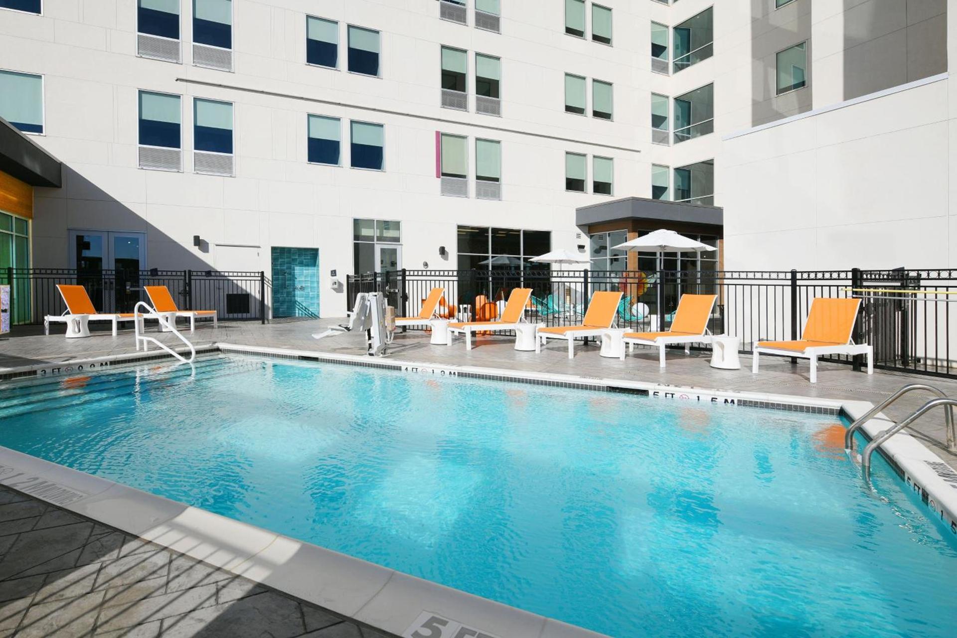 Aloft by Marriott Dallas Euless photo 22