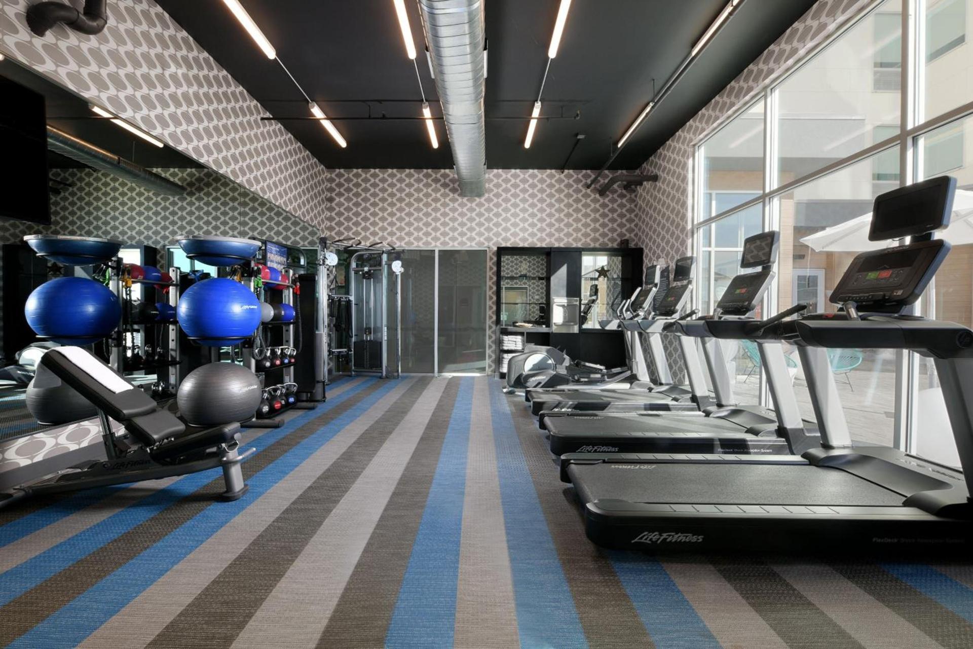 Aloft by Marriott Dallas Euless photo 23