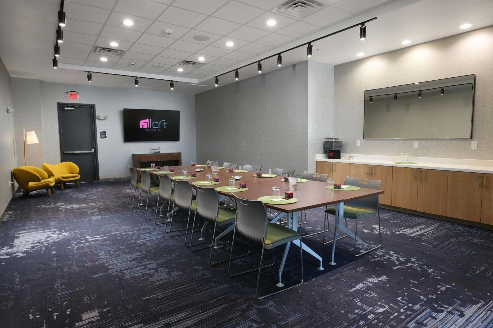 Aloft by Marriott Dallas Euless photo 33