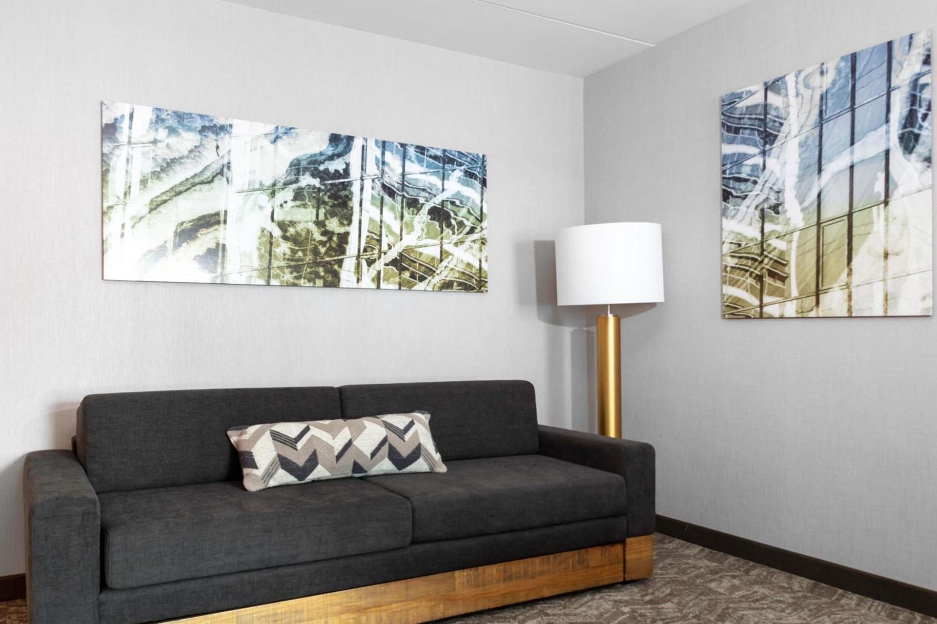 SpringHill Suites By Marriott Durham City View photo 11