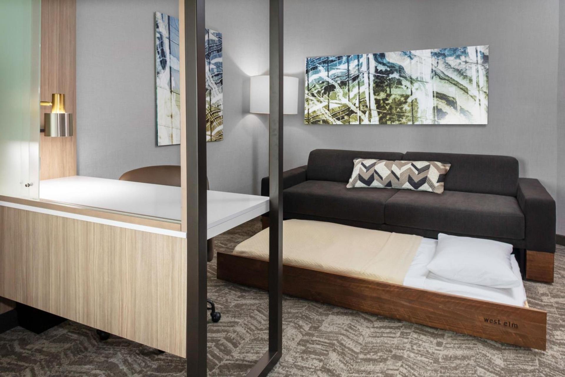 SpringHill Suites By Marriott Durham City View photo 12