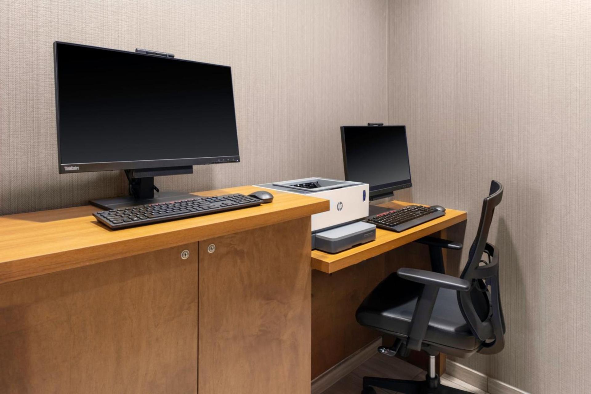 SpringHill Suites By Marriott Durham City View photo 32
