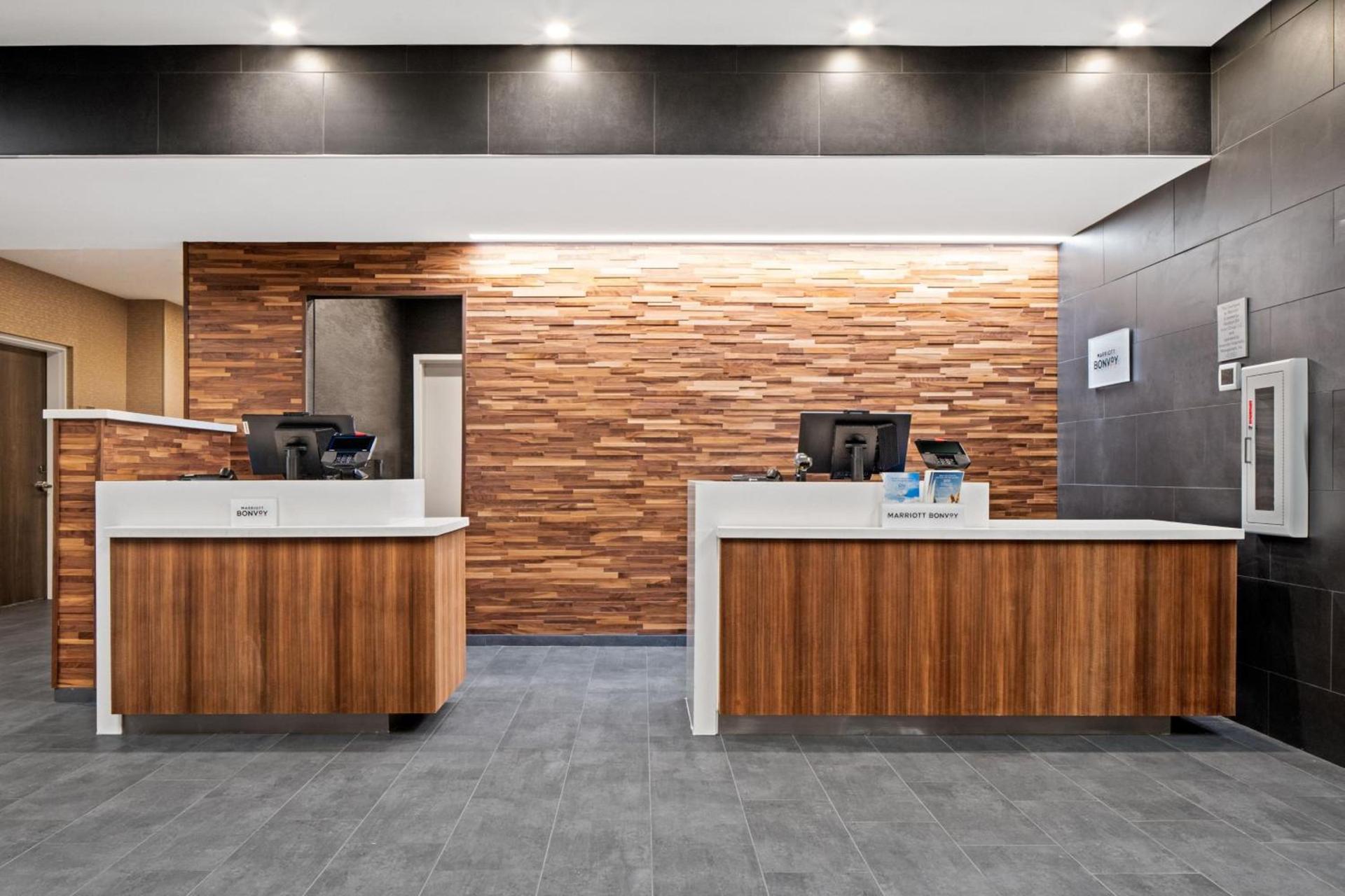 Courtyard by Marriott Houston Northeast photo 5