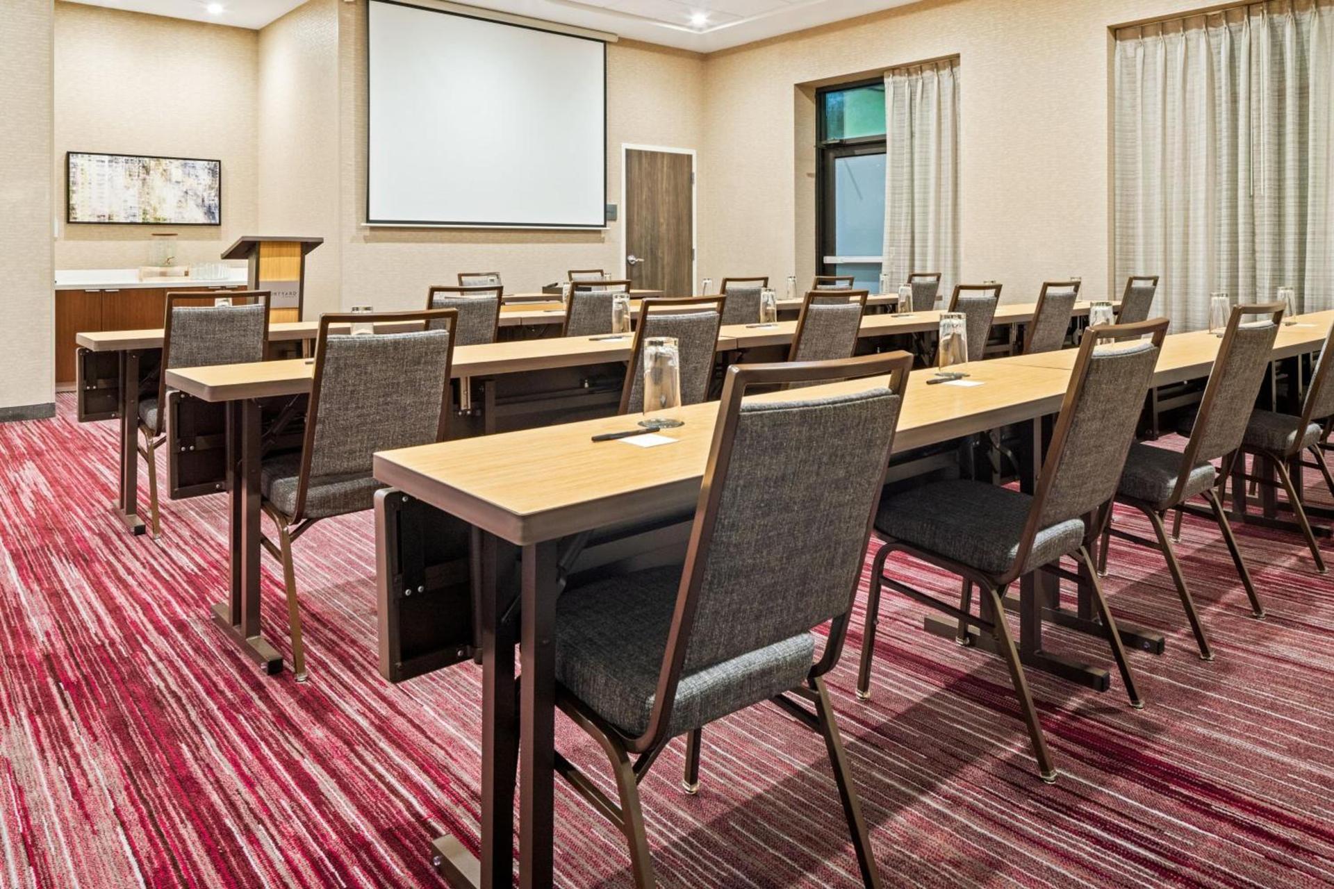 Courtyard by Marriott Houston Northeast photo 23