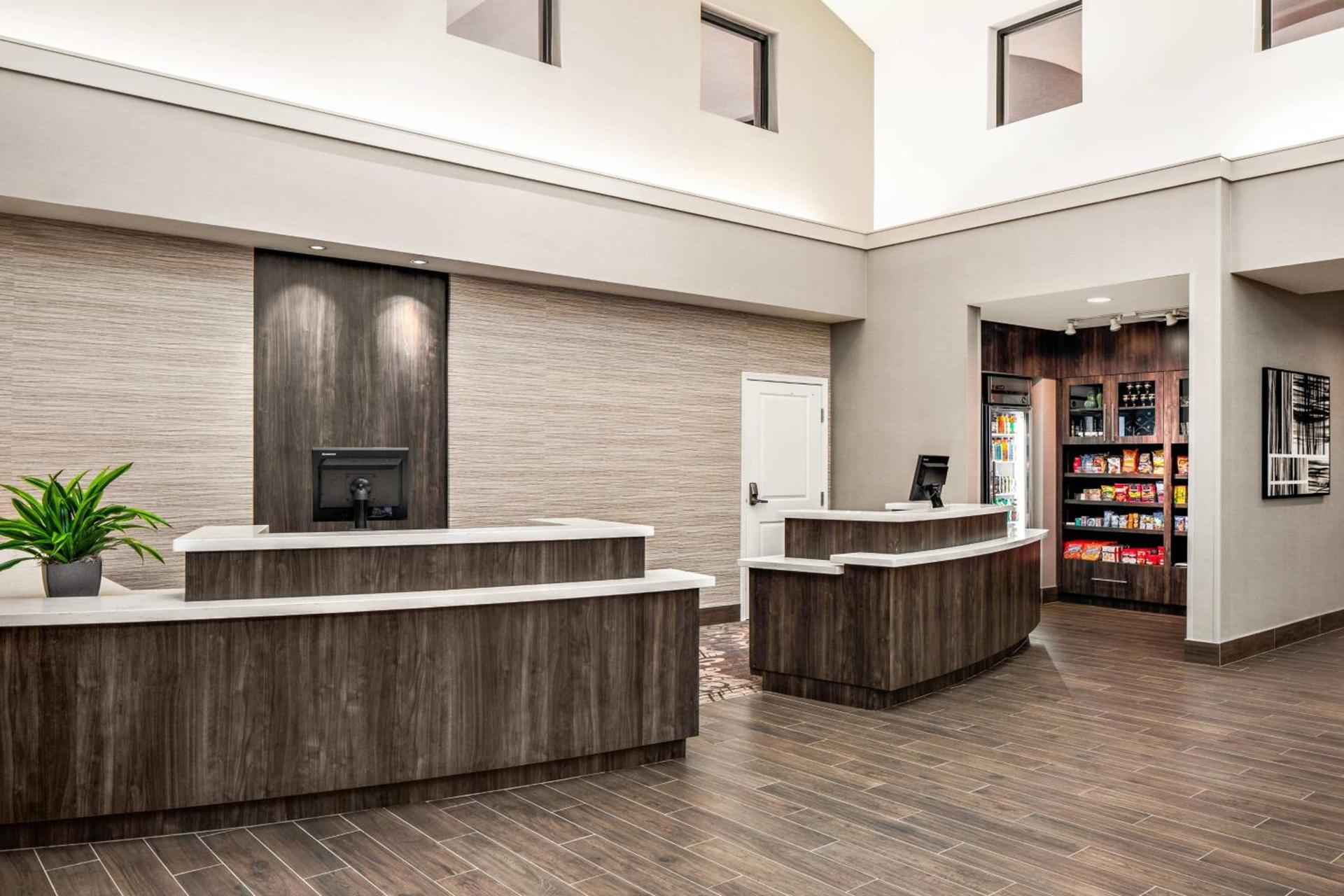 Residence Inn Phoenix NW/Surprise photo 2