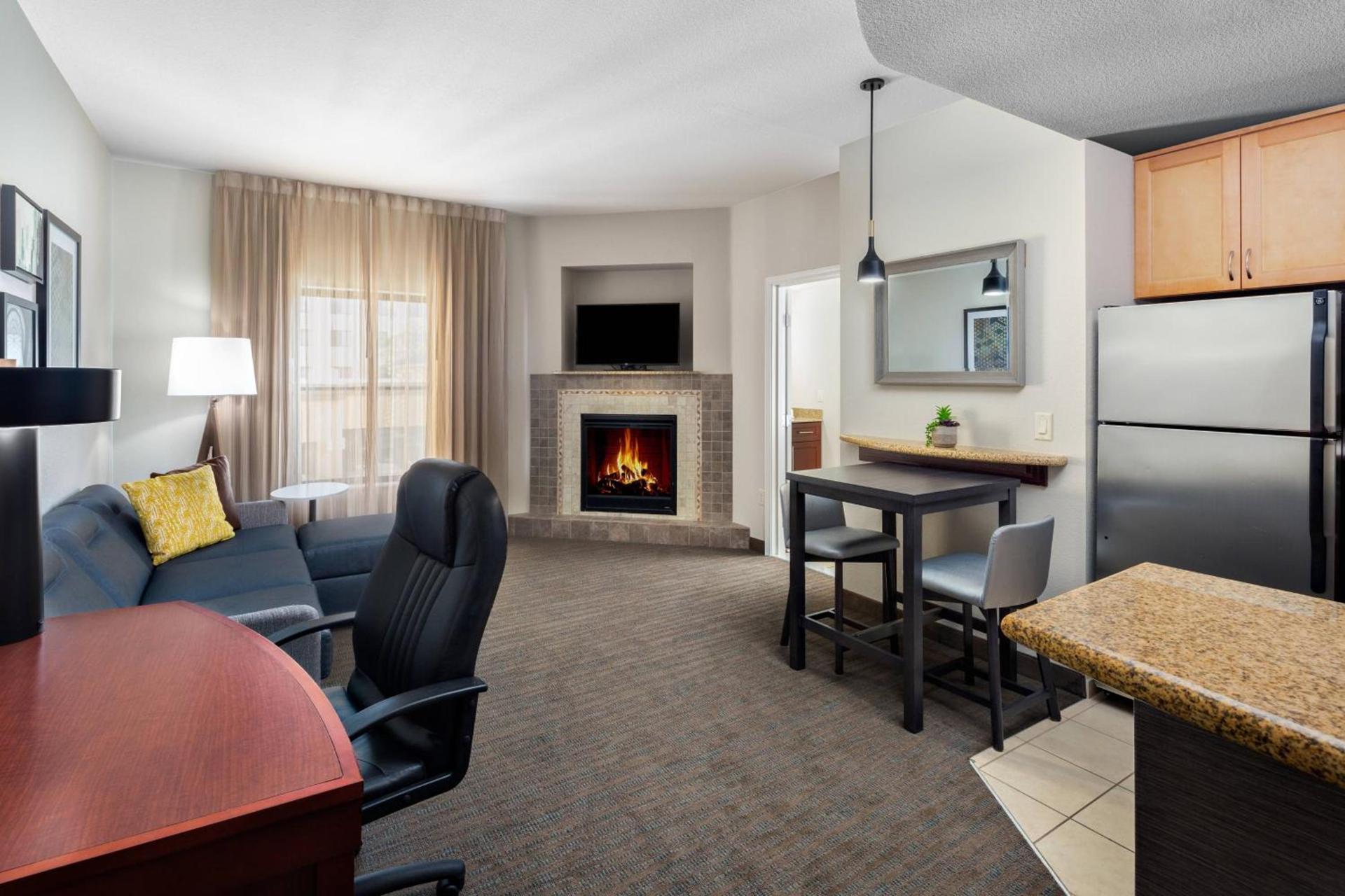 Residence Inn Phoenix NW/Surprise photo 9
