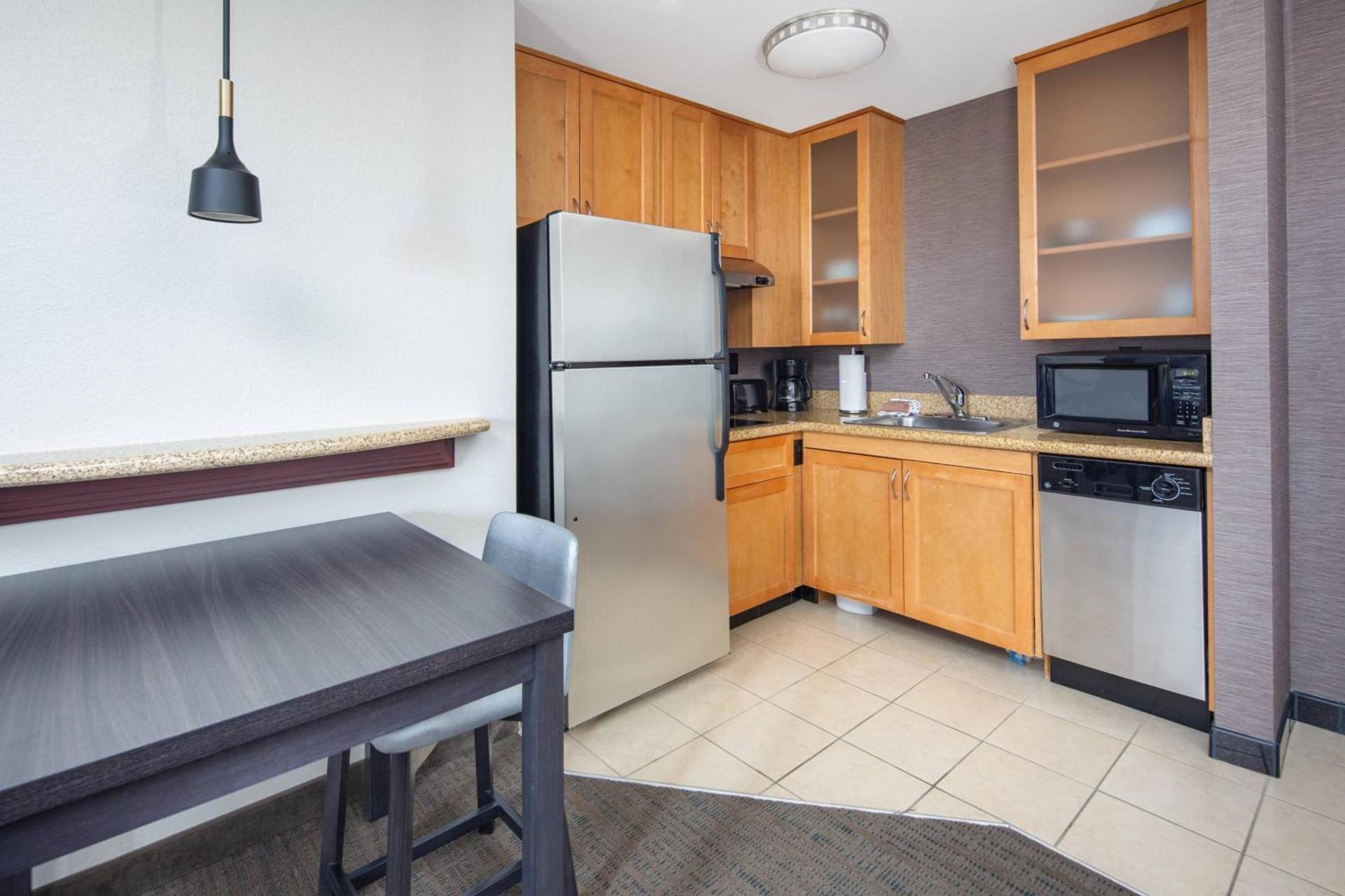 Residence Inn Phoenix NW/Surprise photo 16