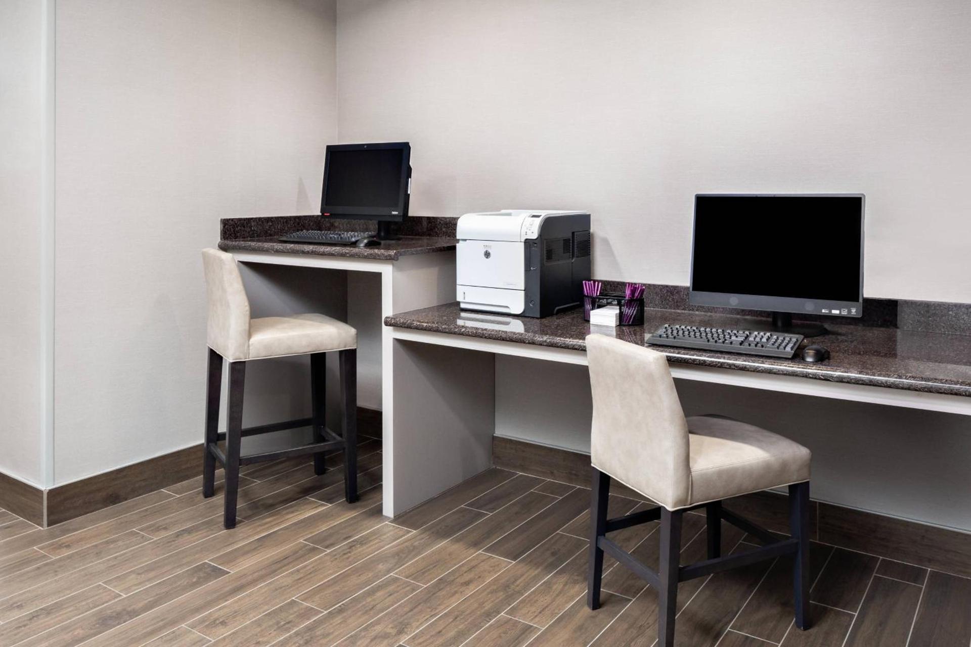 Residence Inn Phoenix NW/Surprise photo 19