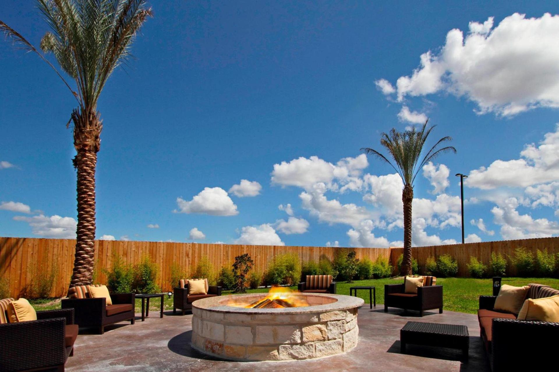 Courtyard by Marriott Victoria photo 19