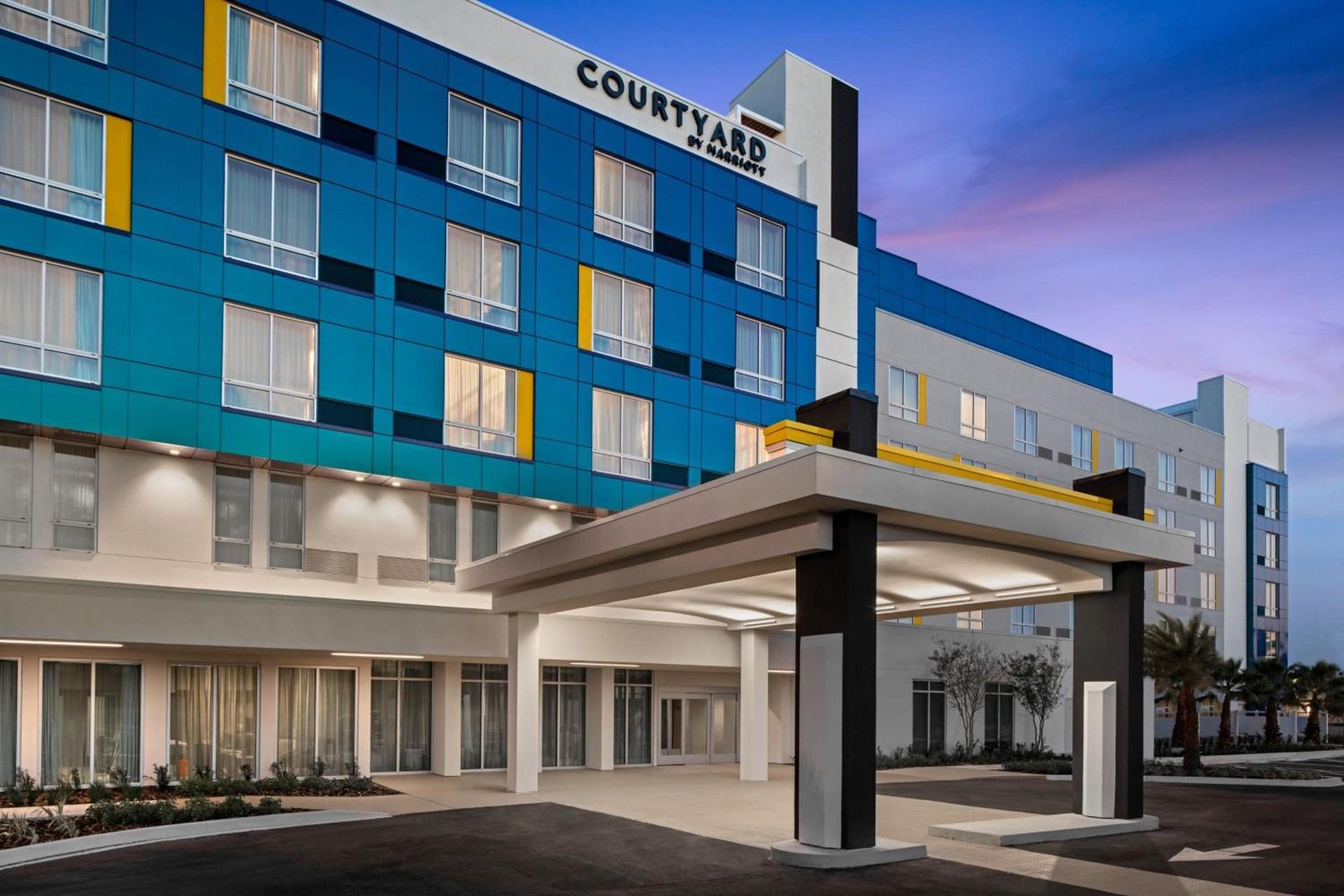 Courtyard By Marriott Titusville Kennedy Space Center — hotel in Titusville