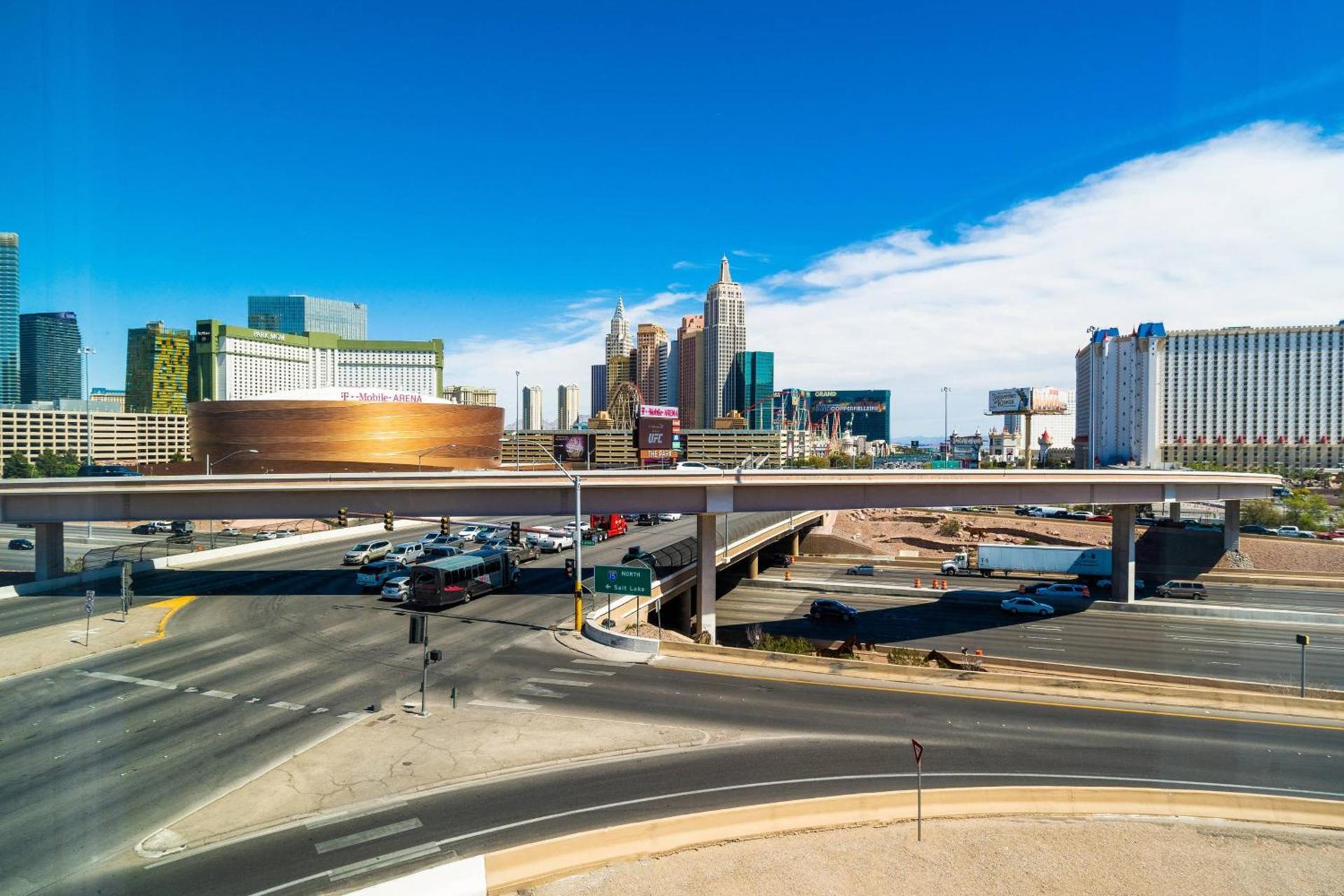 TownePlace Suites By Marriott Las Vegas Stadium District photo 5