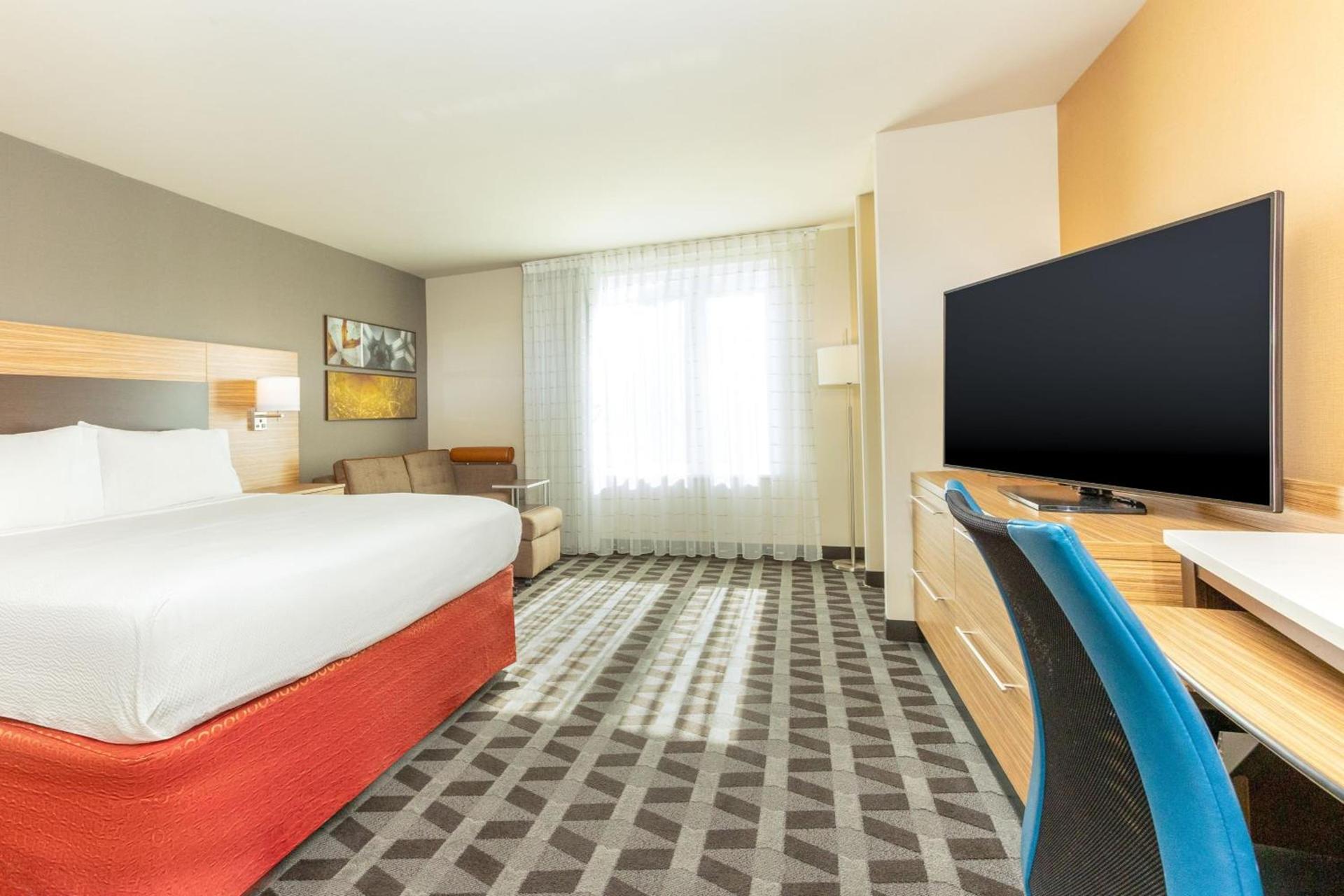 TownePlace Suites By Marriott Las Vegas Stadium District photo 14