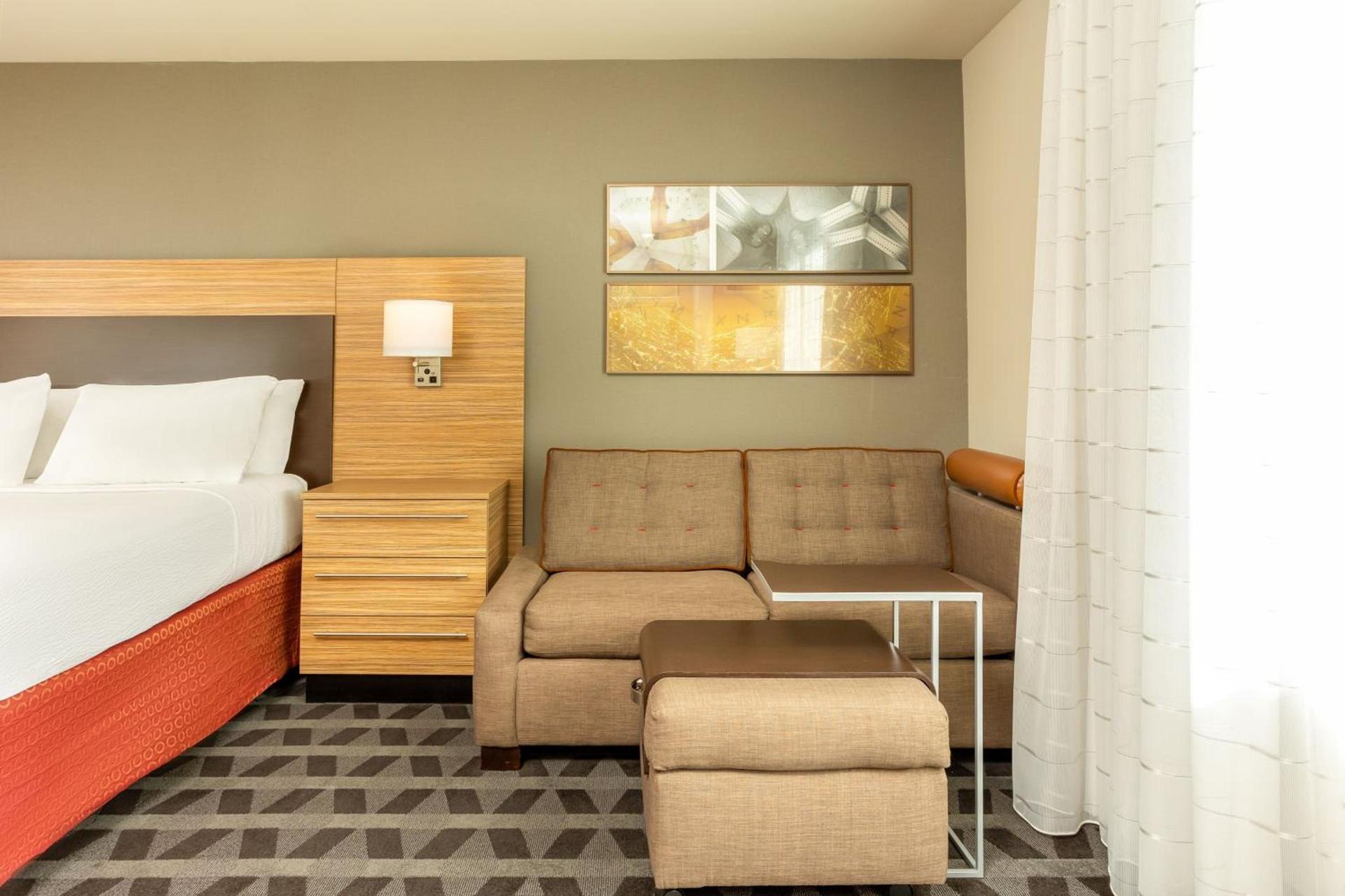 TownePlace Suites By Marriott Las Vegas Stadium District photo 13