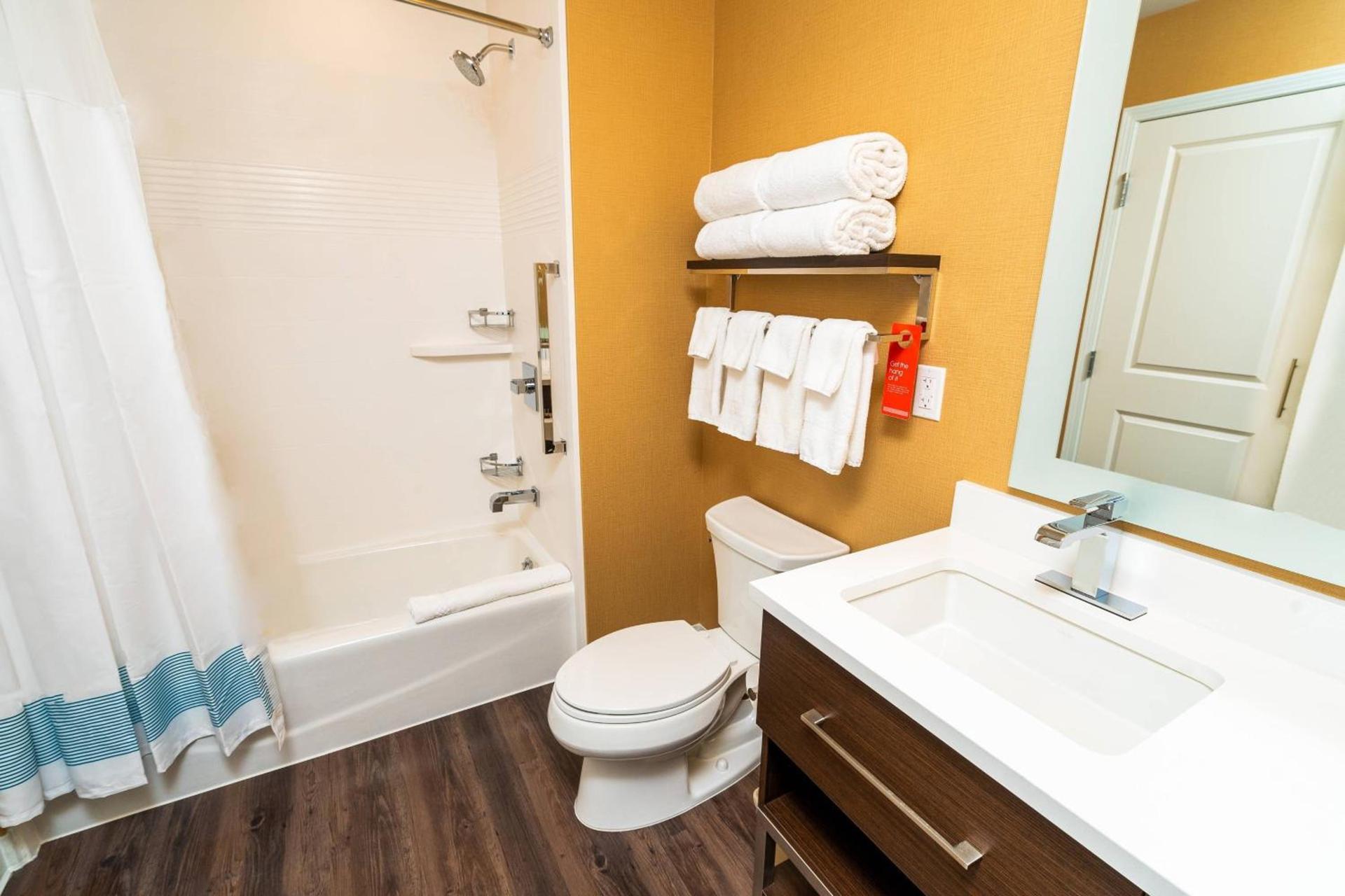 TownePlace Suites By Marriott Las Vegas Stadium District photo 54