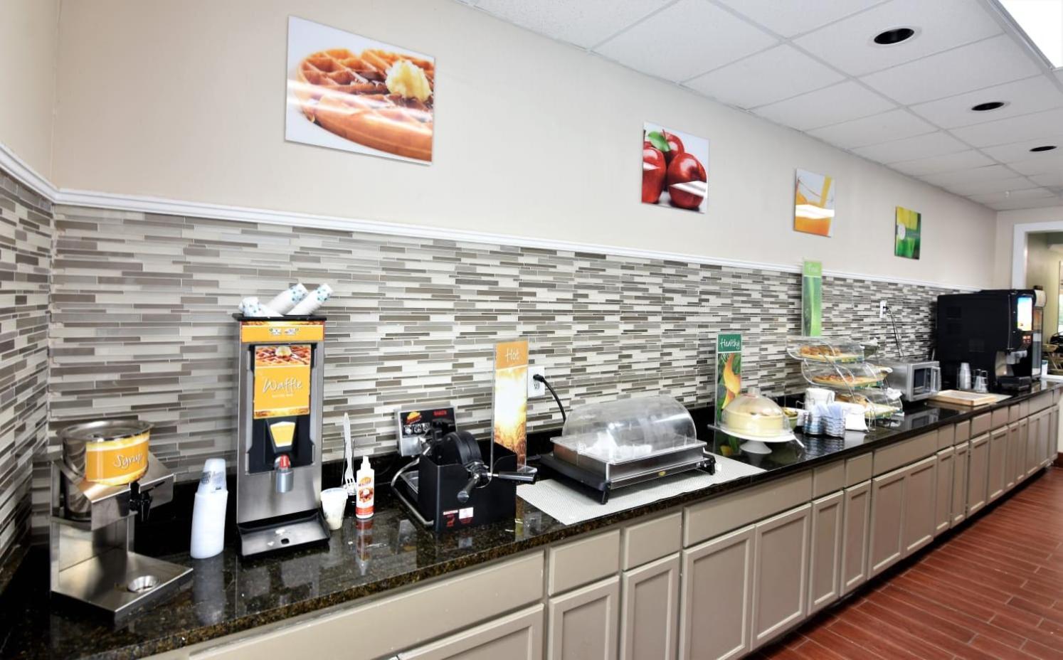 Rodeway Inn Harbison Area photo 16