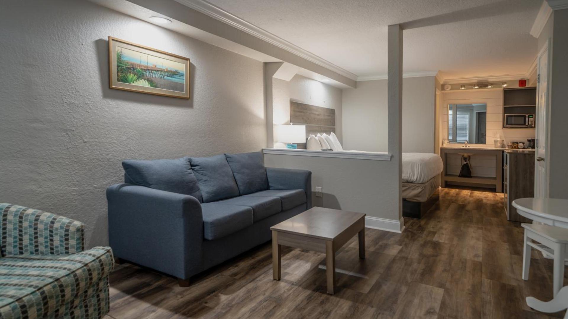 Islander Hotel & Resort photo 48