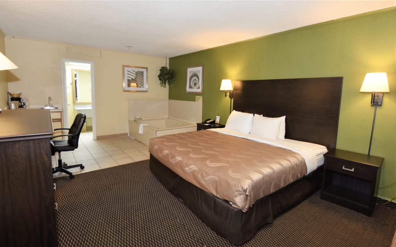 Rodeway Inn Harbison Area photo 7