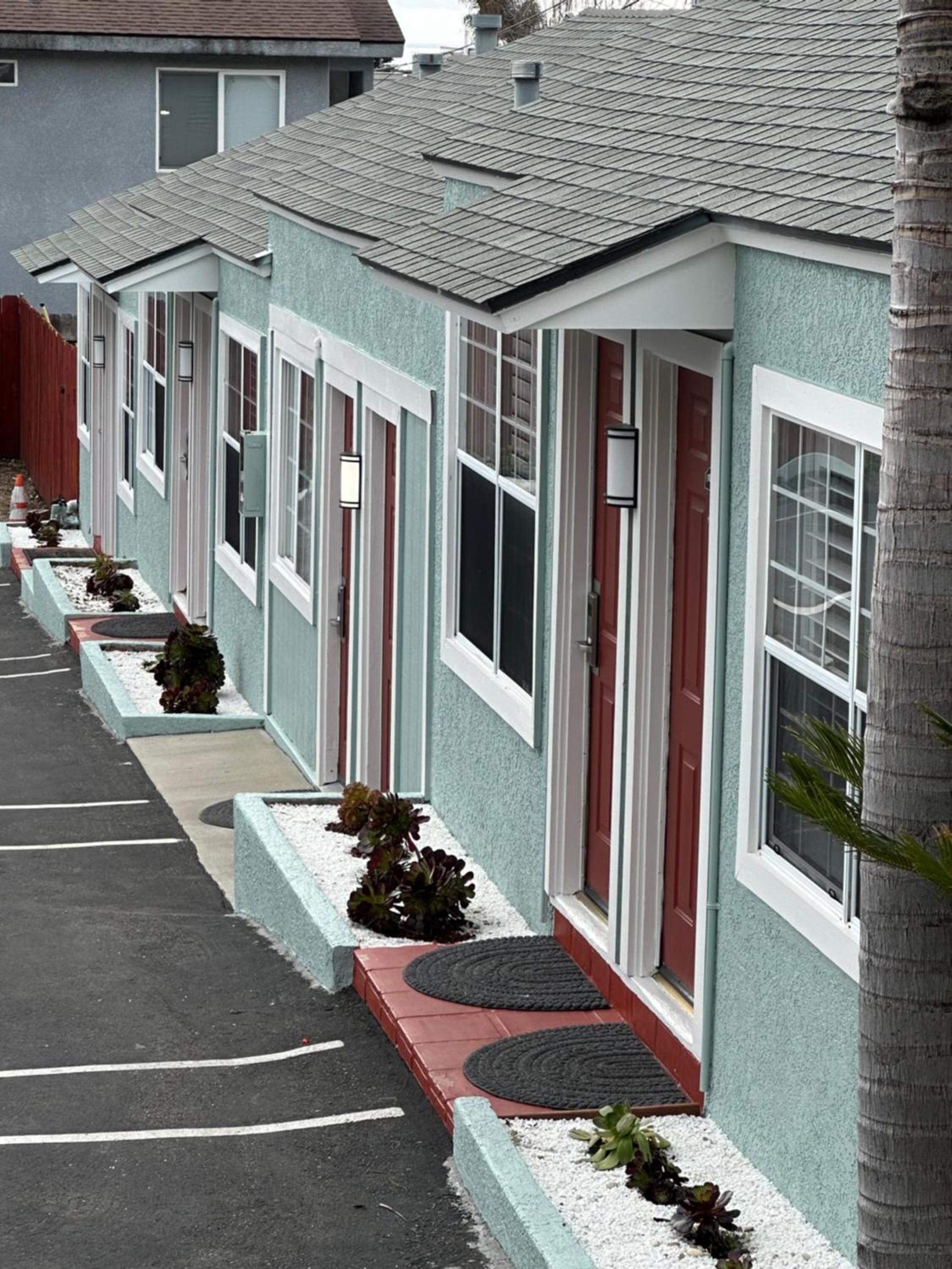 The Palomar Inn photo 8