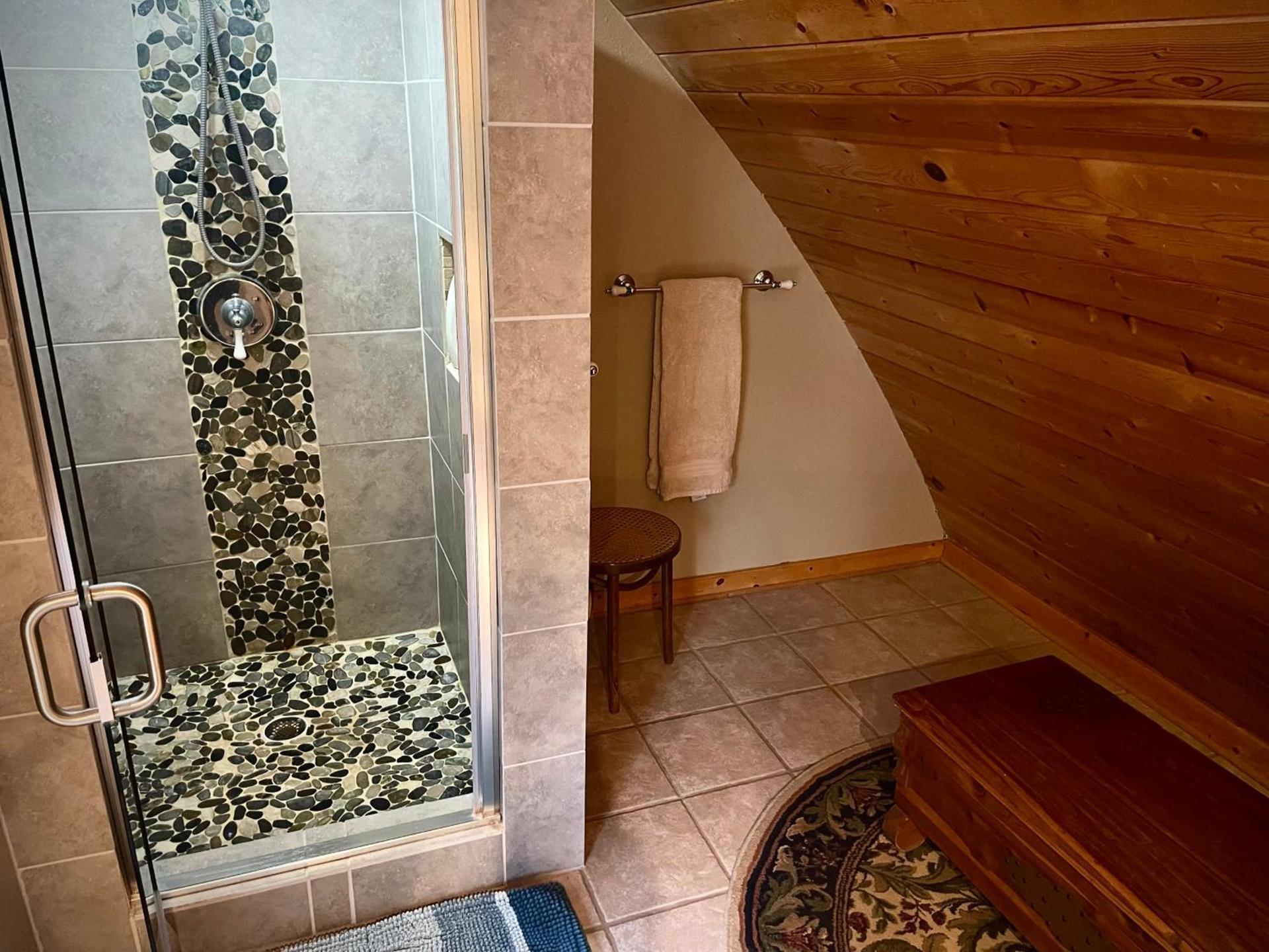 Moss Mountain Inn photo 26