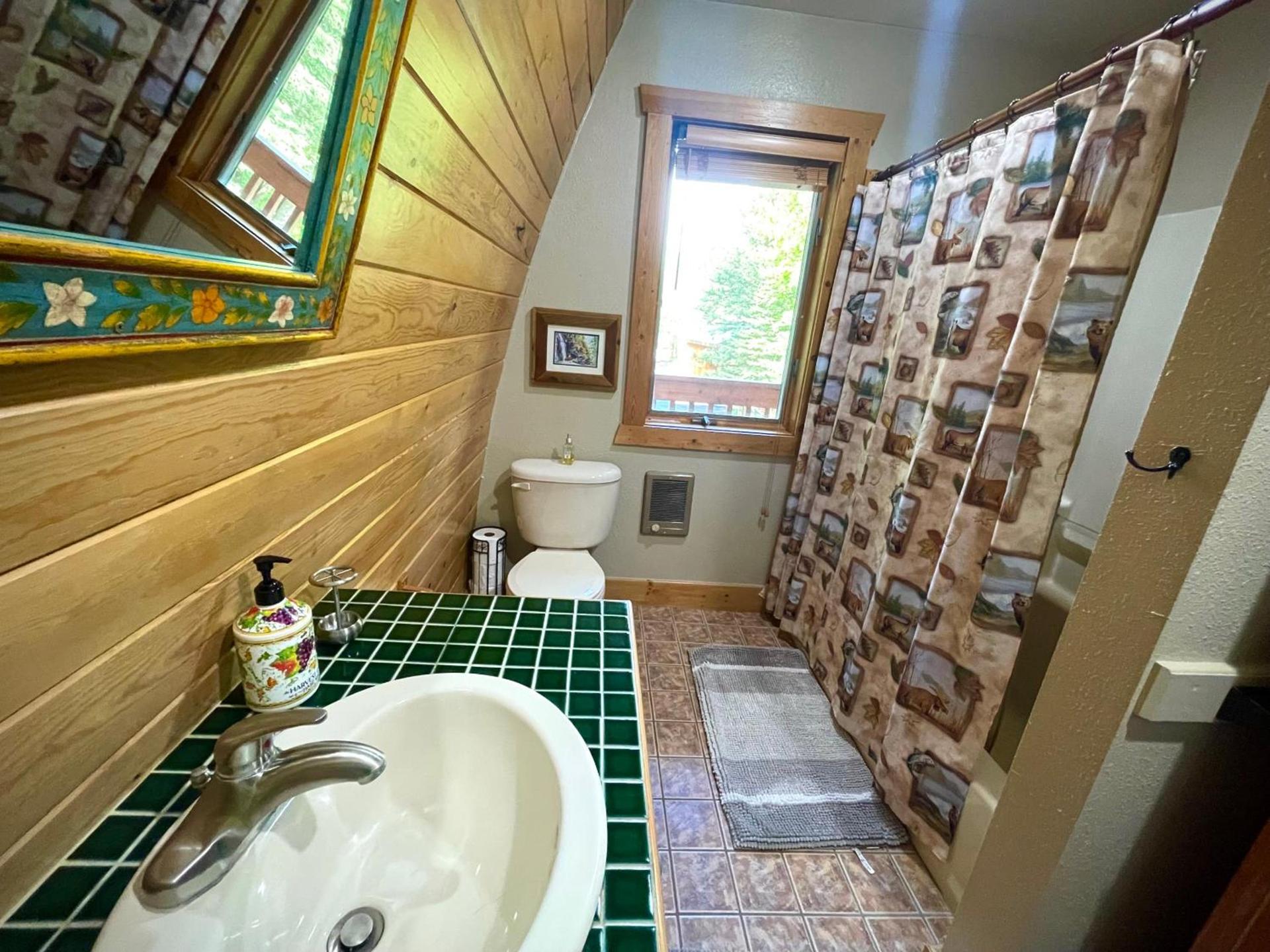 Moss Mountain Inn photo 28