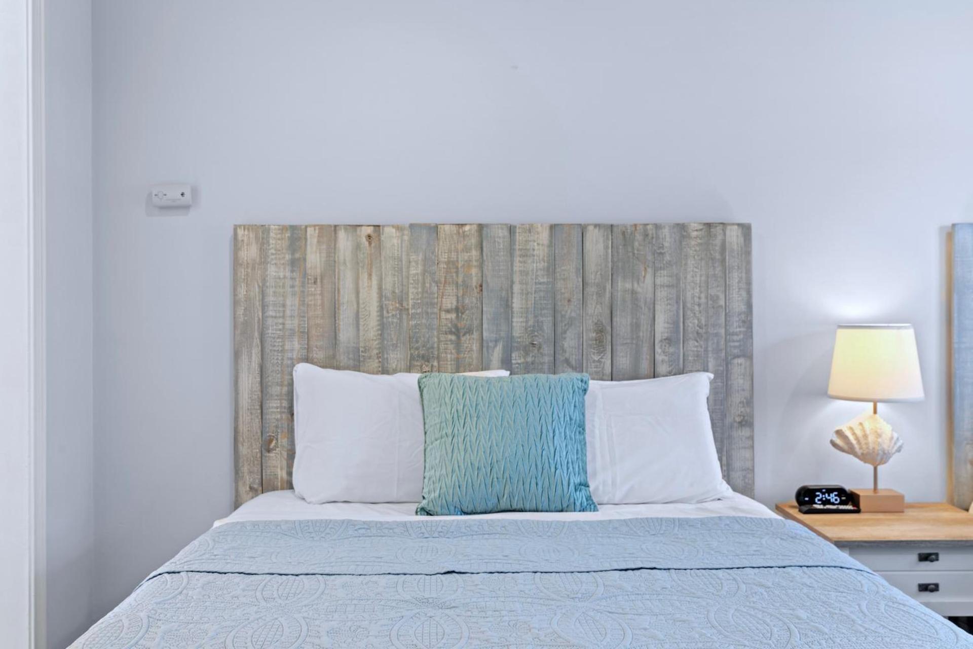 Ocean Lodge Santa Monica Beach Hotel photo 44