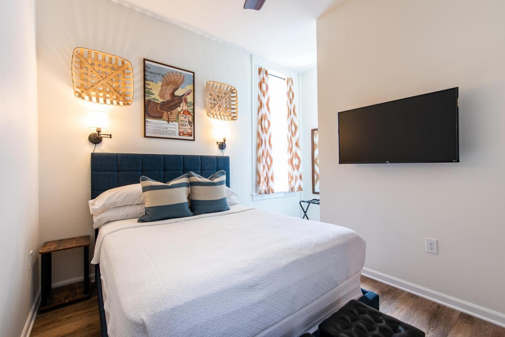 The Woodford Hotel photo 10