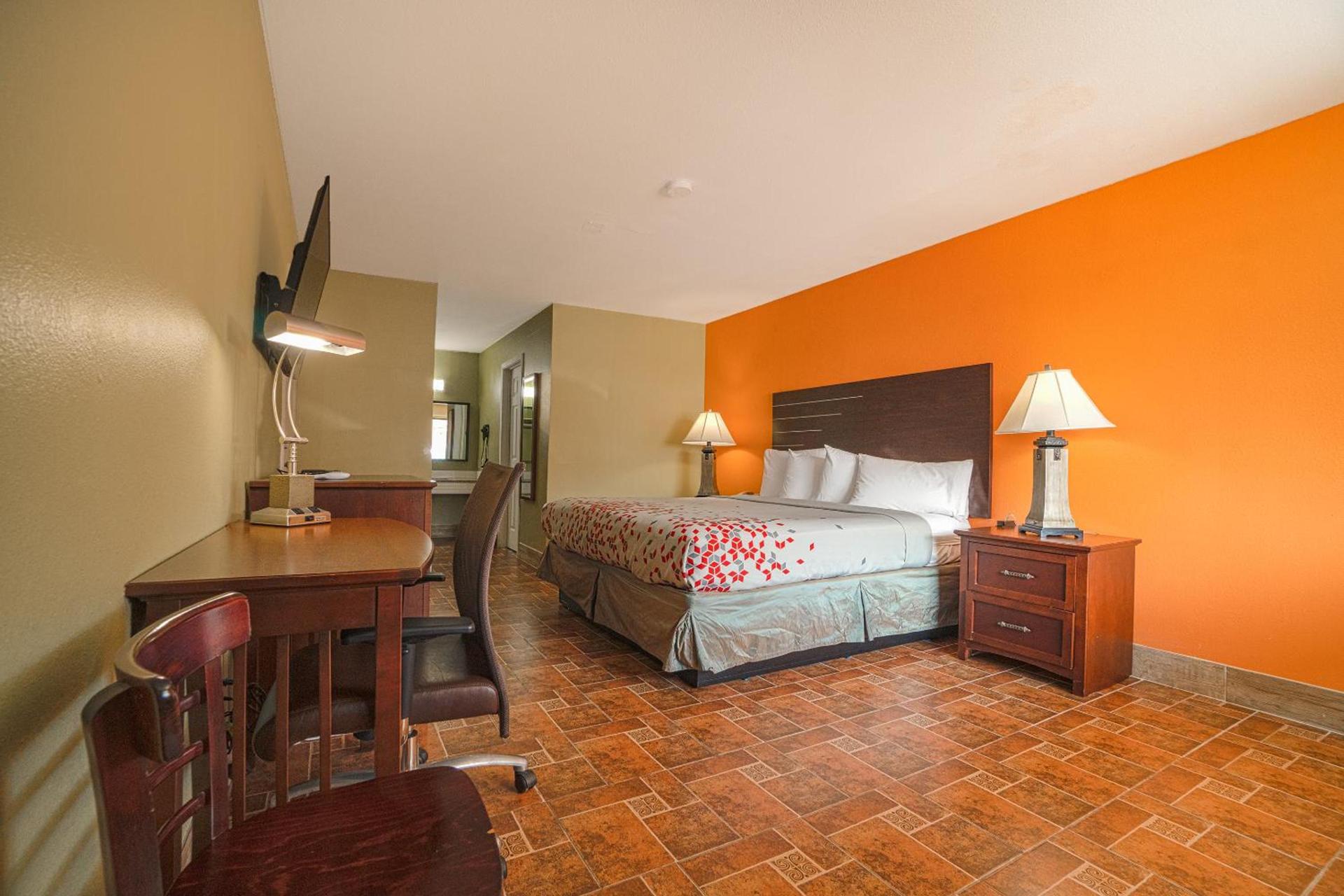 Aransas Bay Inn & Suites Corpus Christi by OYO photo 41