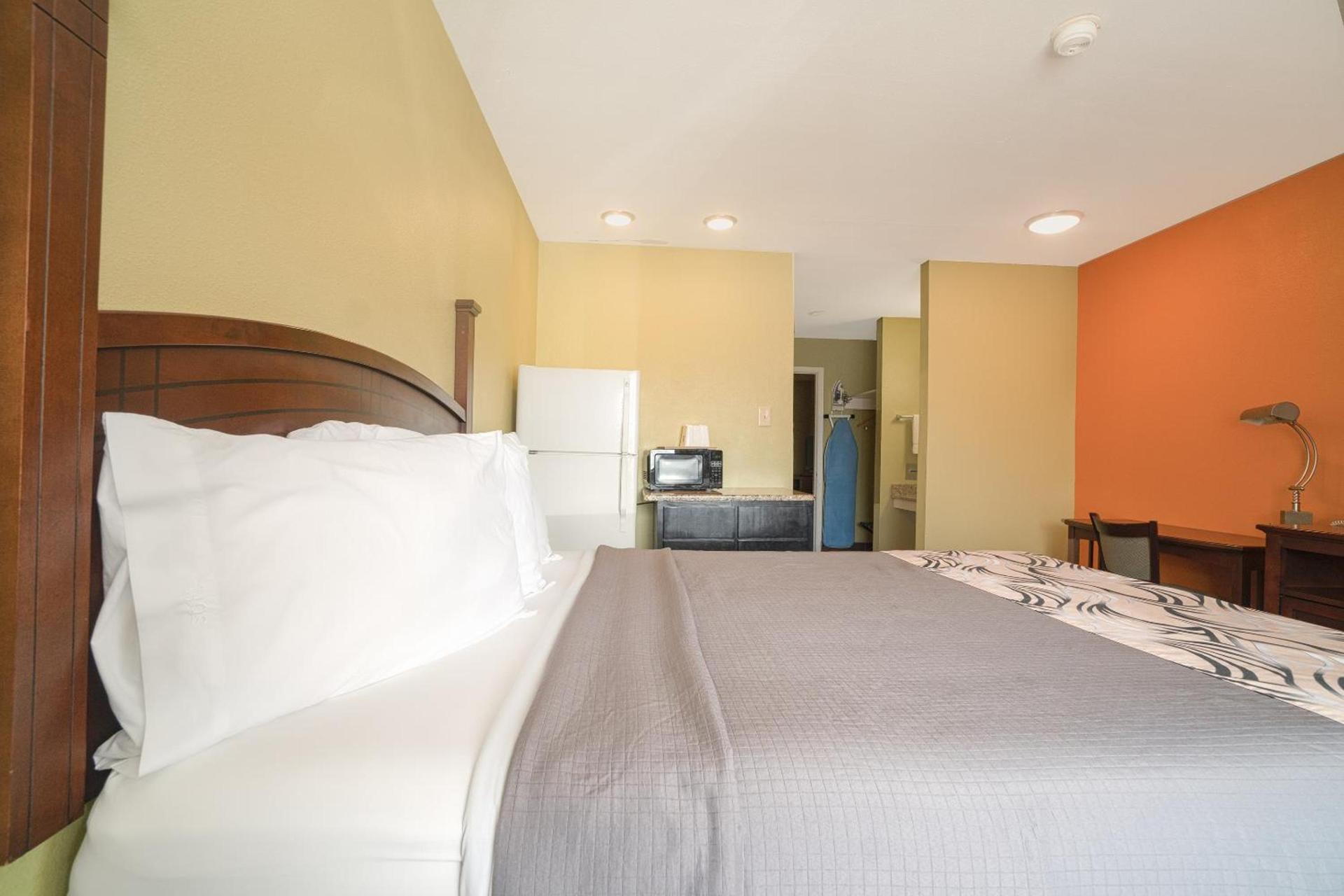 Aransas Bay Inn & Suites Corpus Christi by OYO photo 28