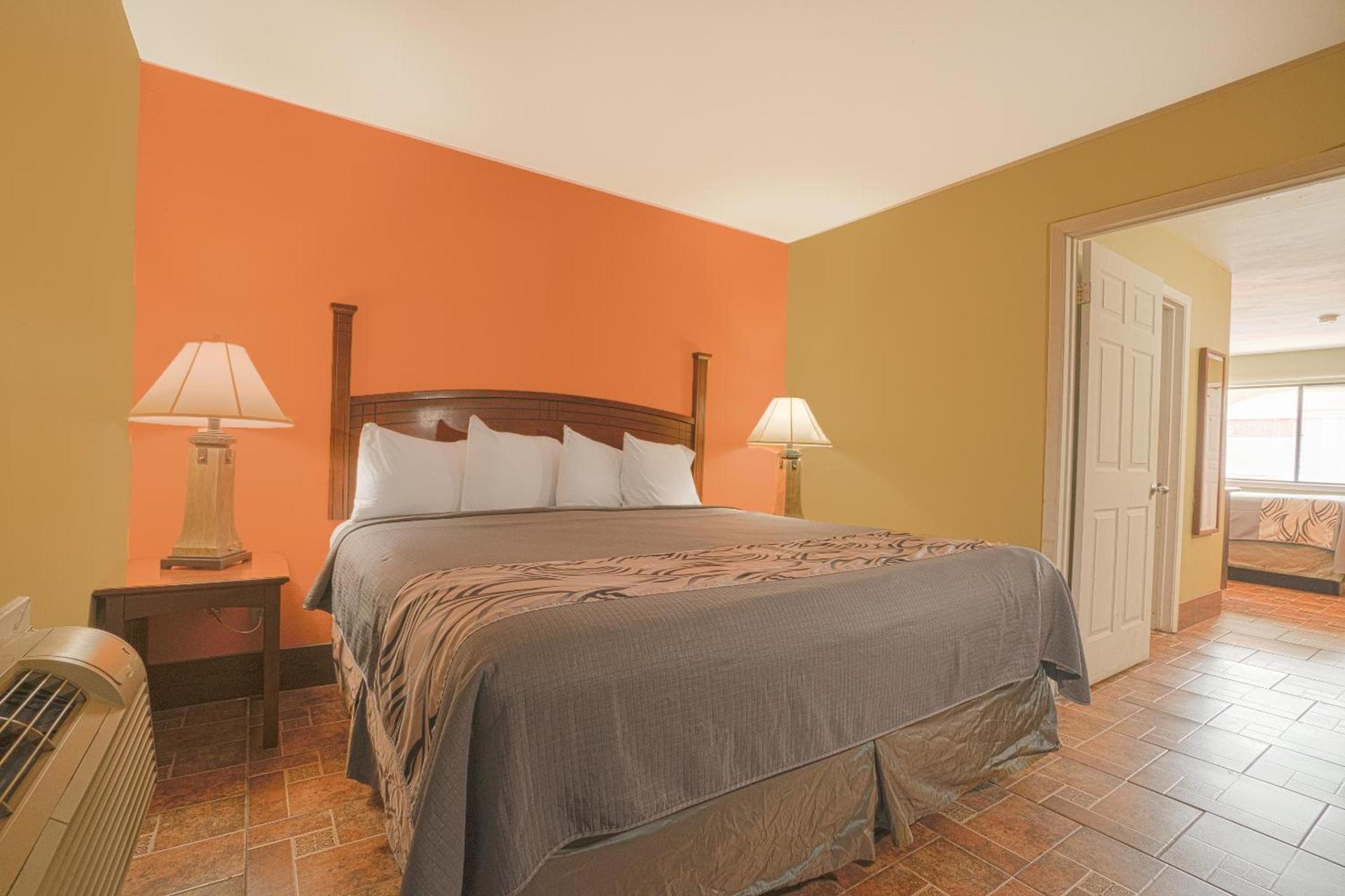 Aransas Bay Inn & Suites Corpus Christi by OYO photo 24