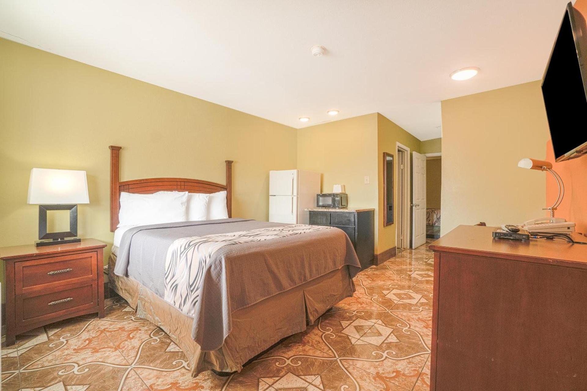 Aransas Bay Inn & Suites Corpus Christi by OYO photo 22