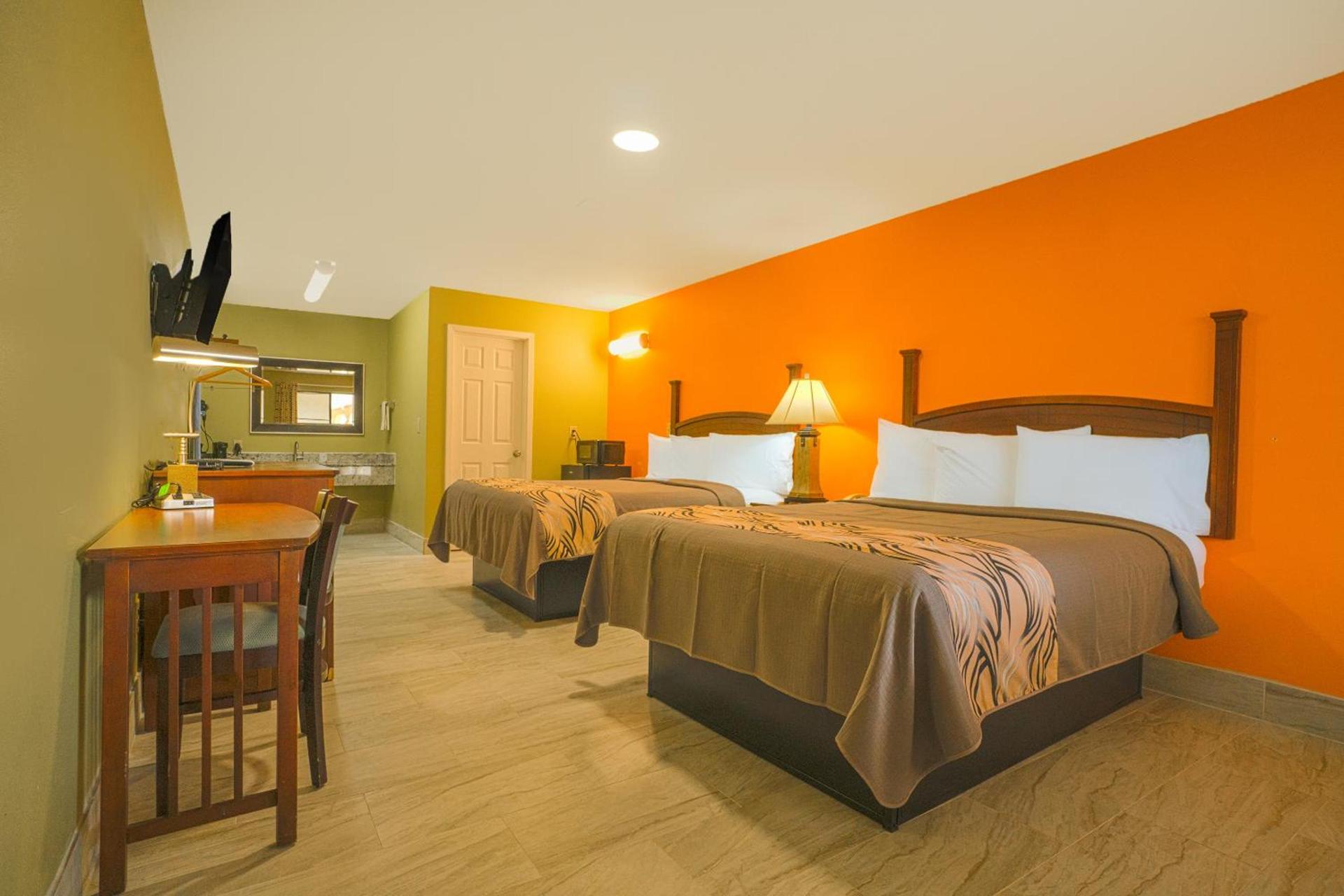 Aransas Bay Inn & Suites Corpus Christi by OYO photo 33