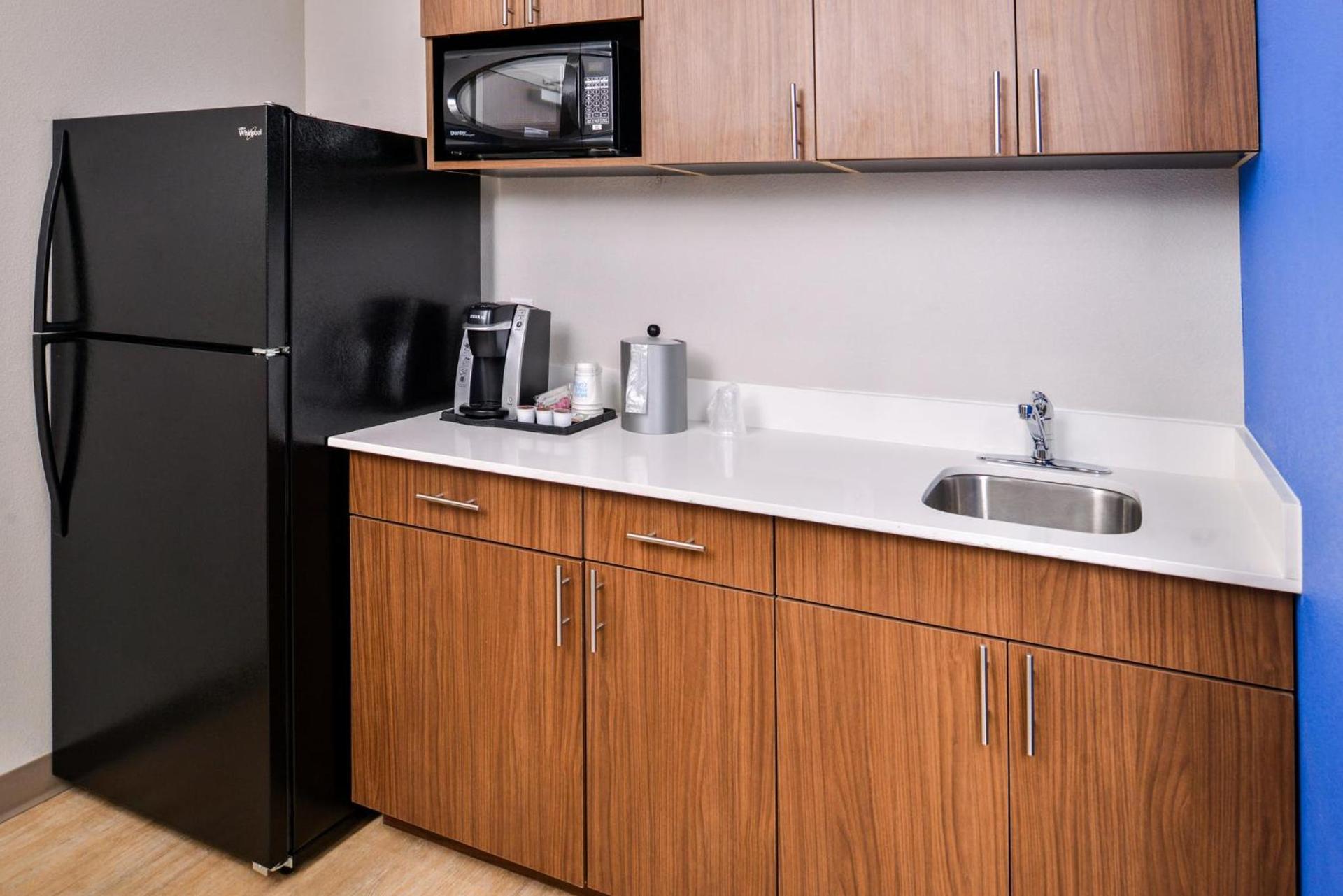 Holiday Inn Express & Suites - Siloam Springs by IHG photo 40